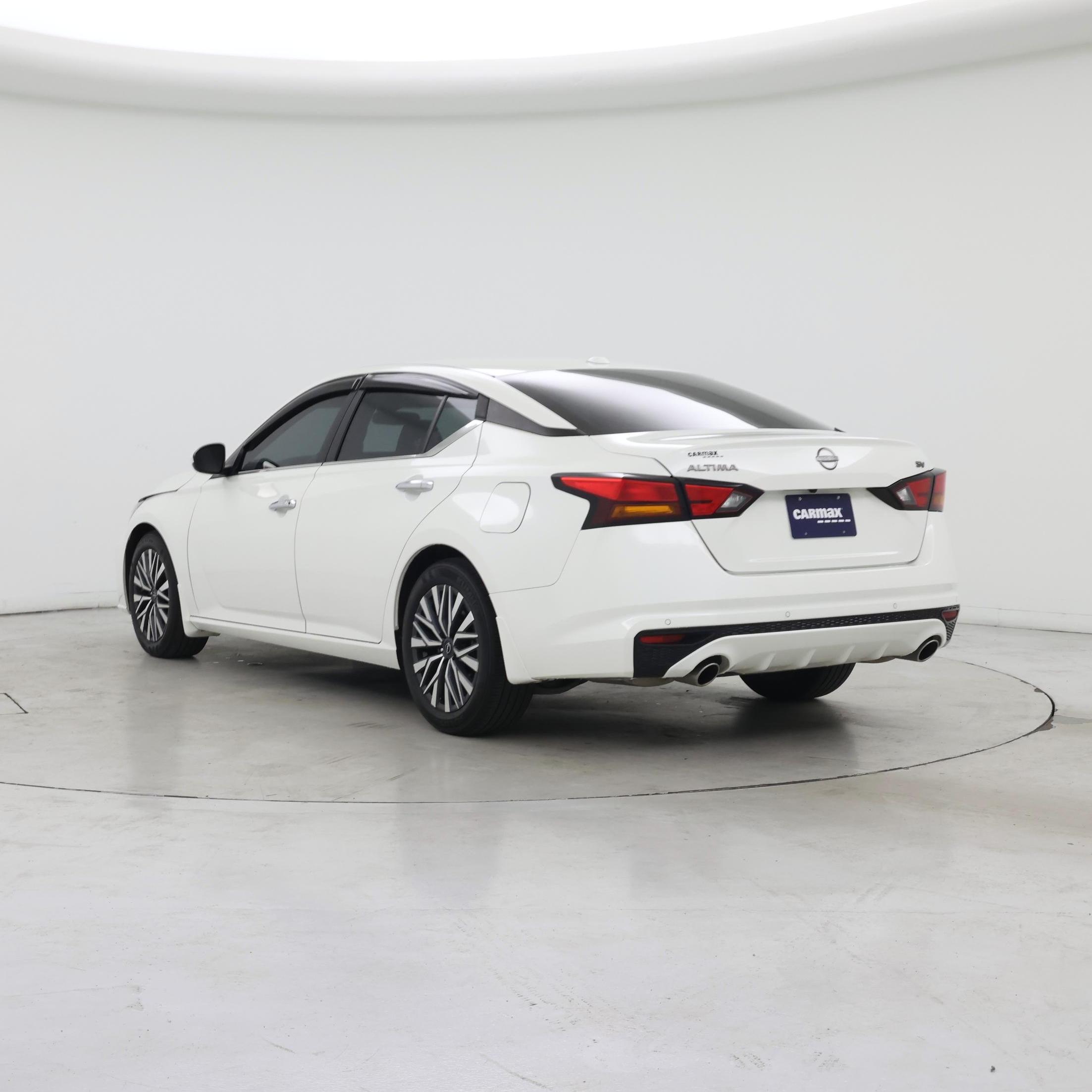 Thumbnail: 2024 Nissan Altima - 2
