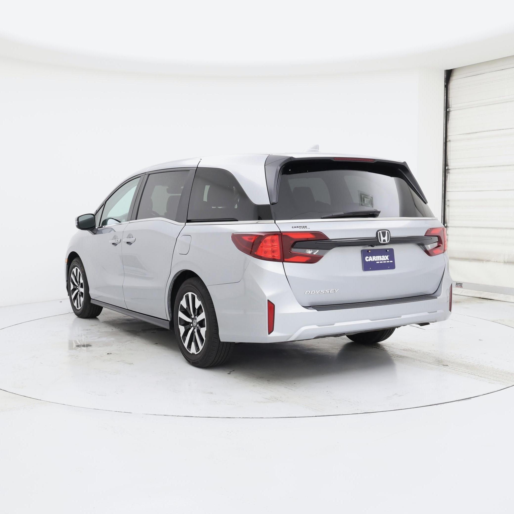 Thumbnail: 2025 Honda Odyssey - 2