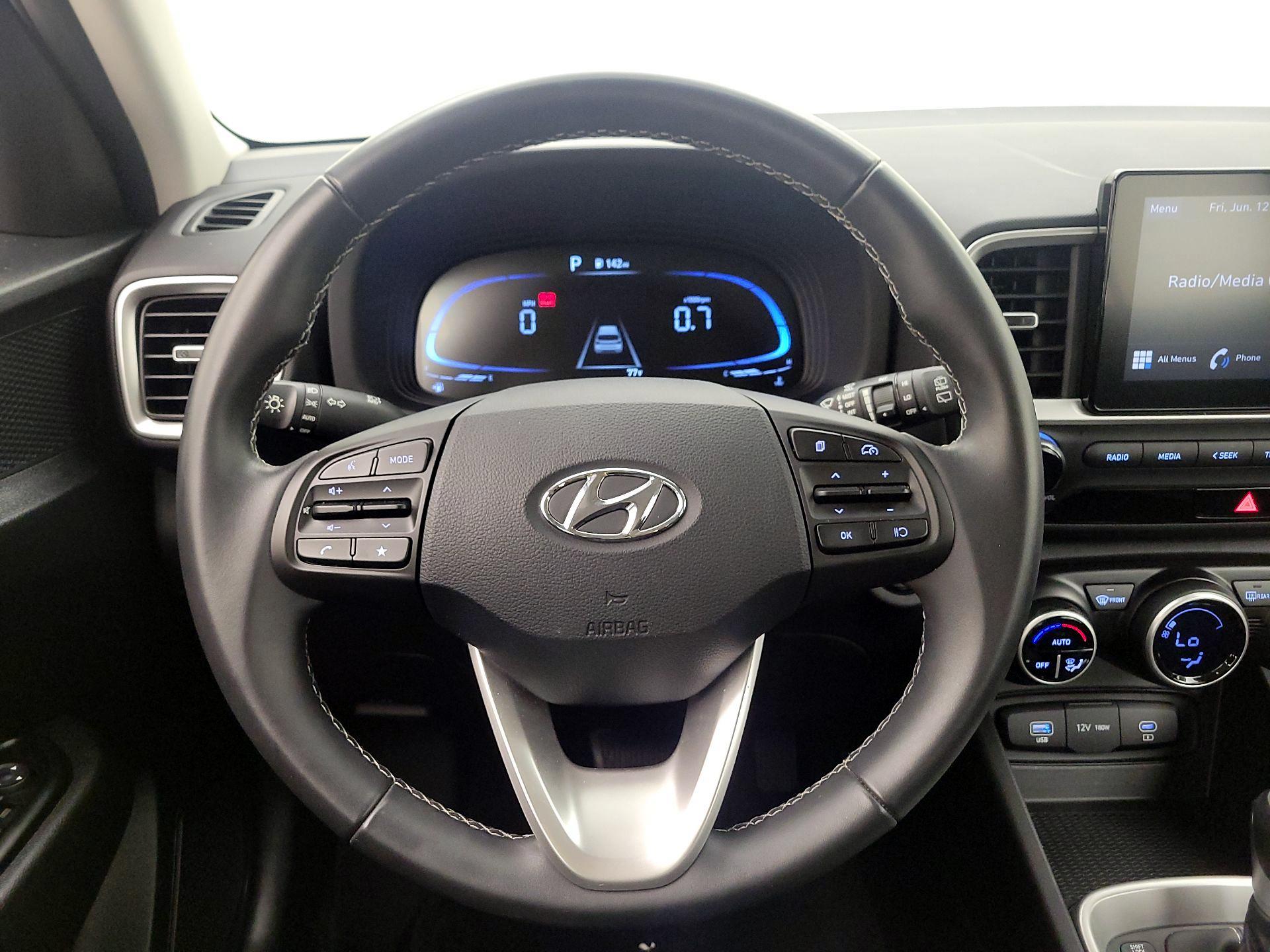 Thumbnail: 2025 Hyundai Venue - 10