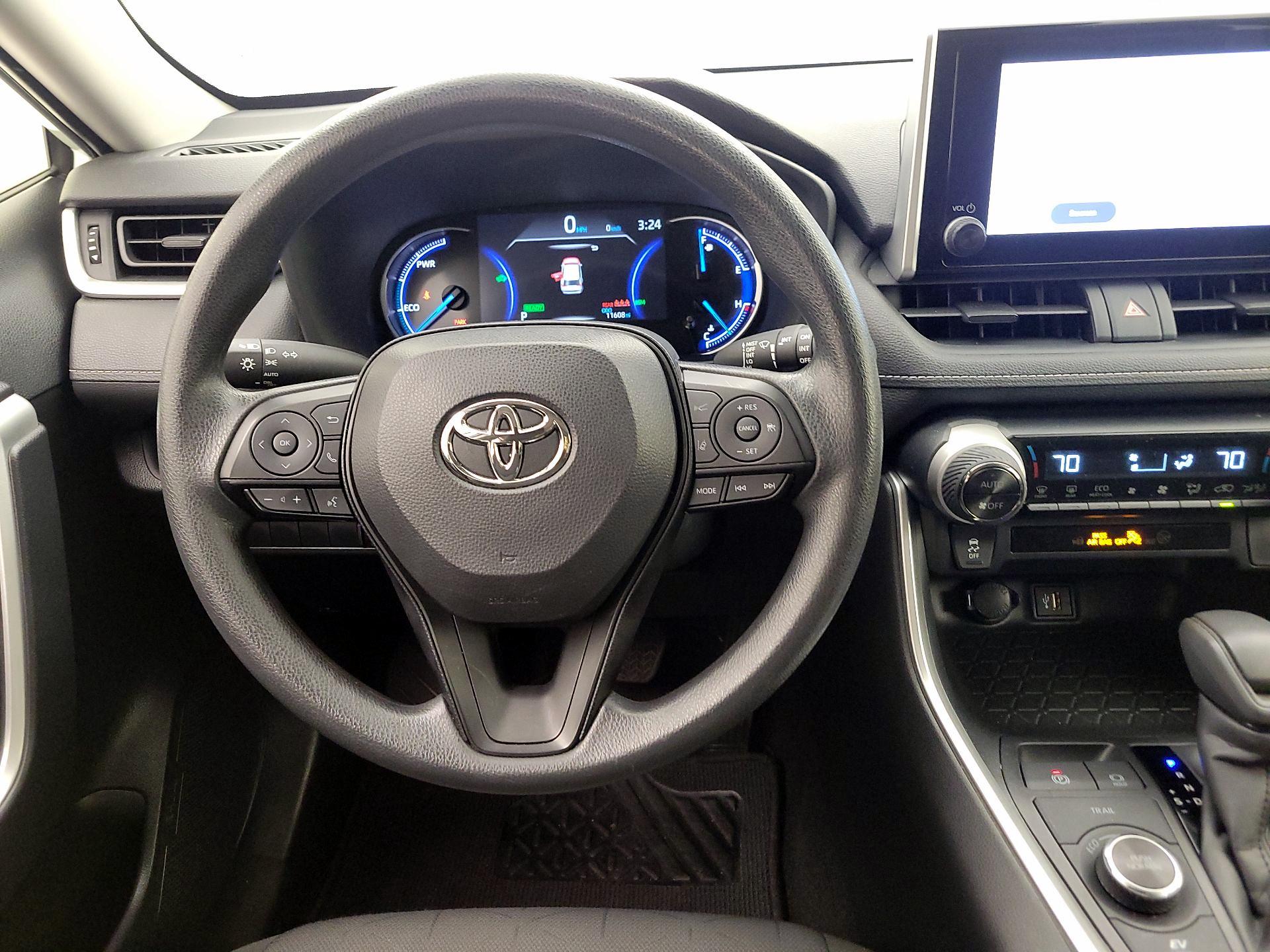 Thumbnail: 2025 Toyota RAV4 - 10
