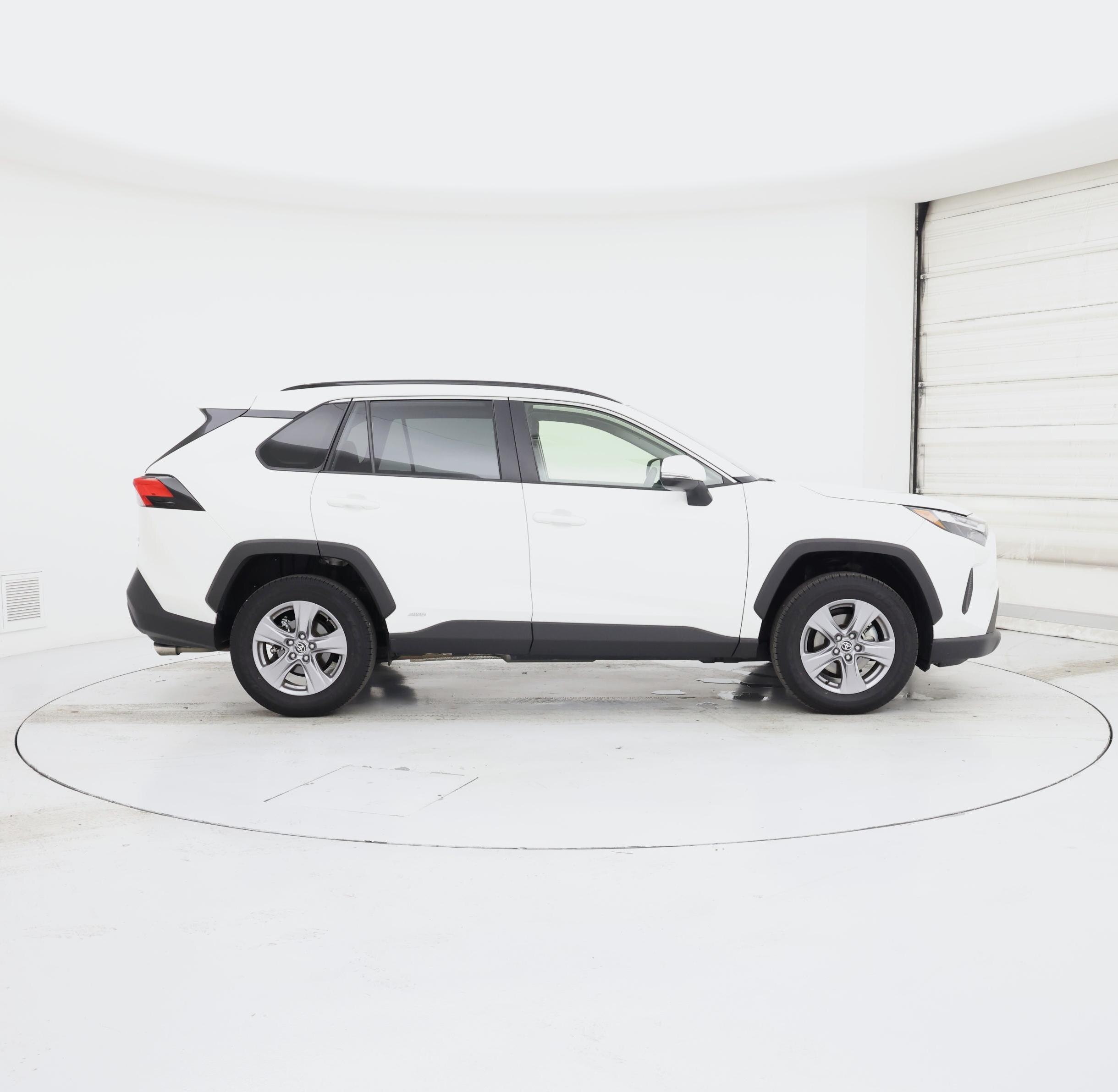 Thumbnail: 2025 Toyota RAV4 - 7