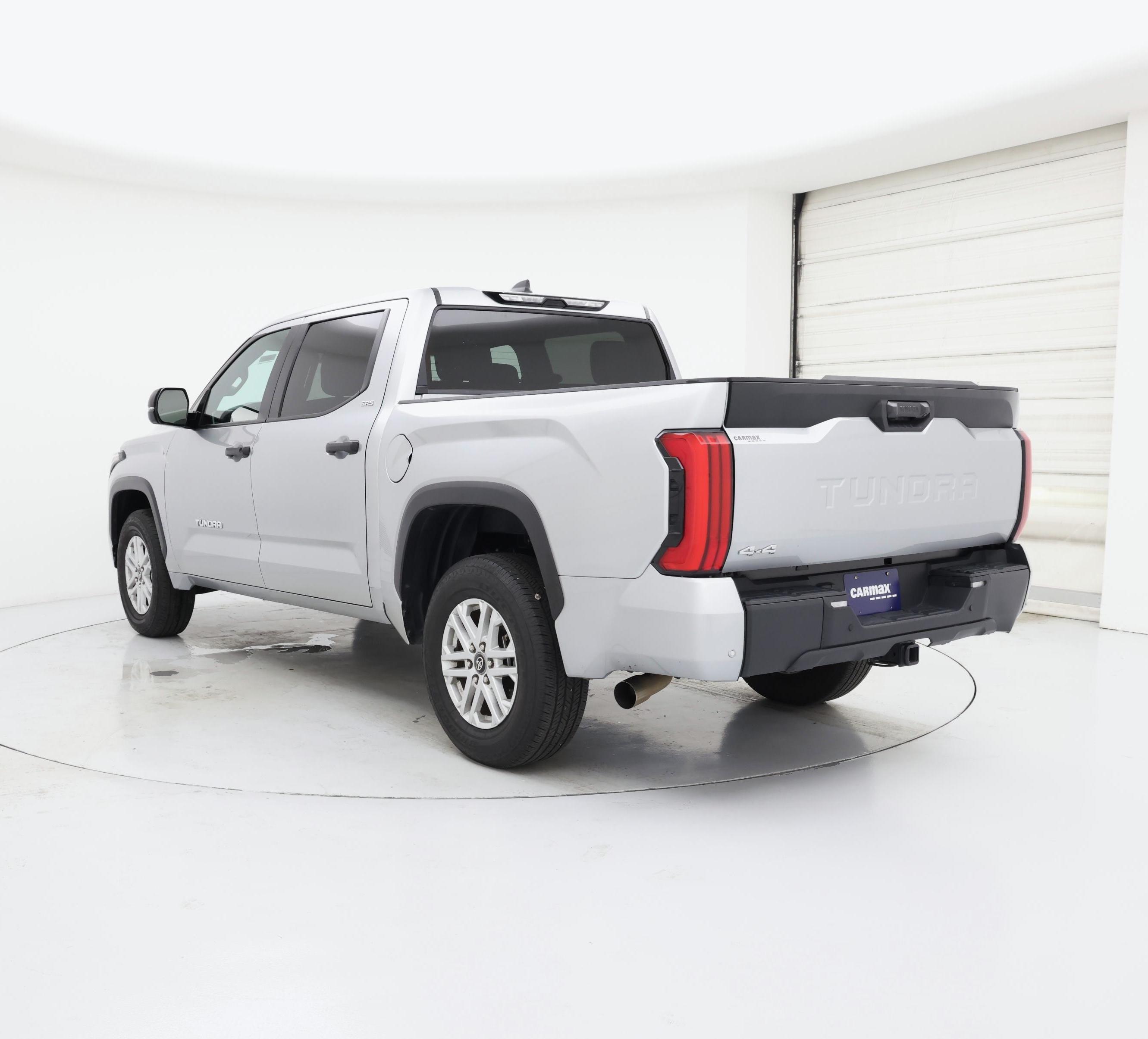 Thumbnail: 2025 Toyota Tundra - 2