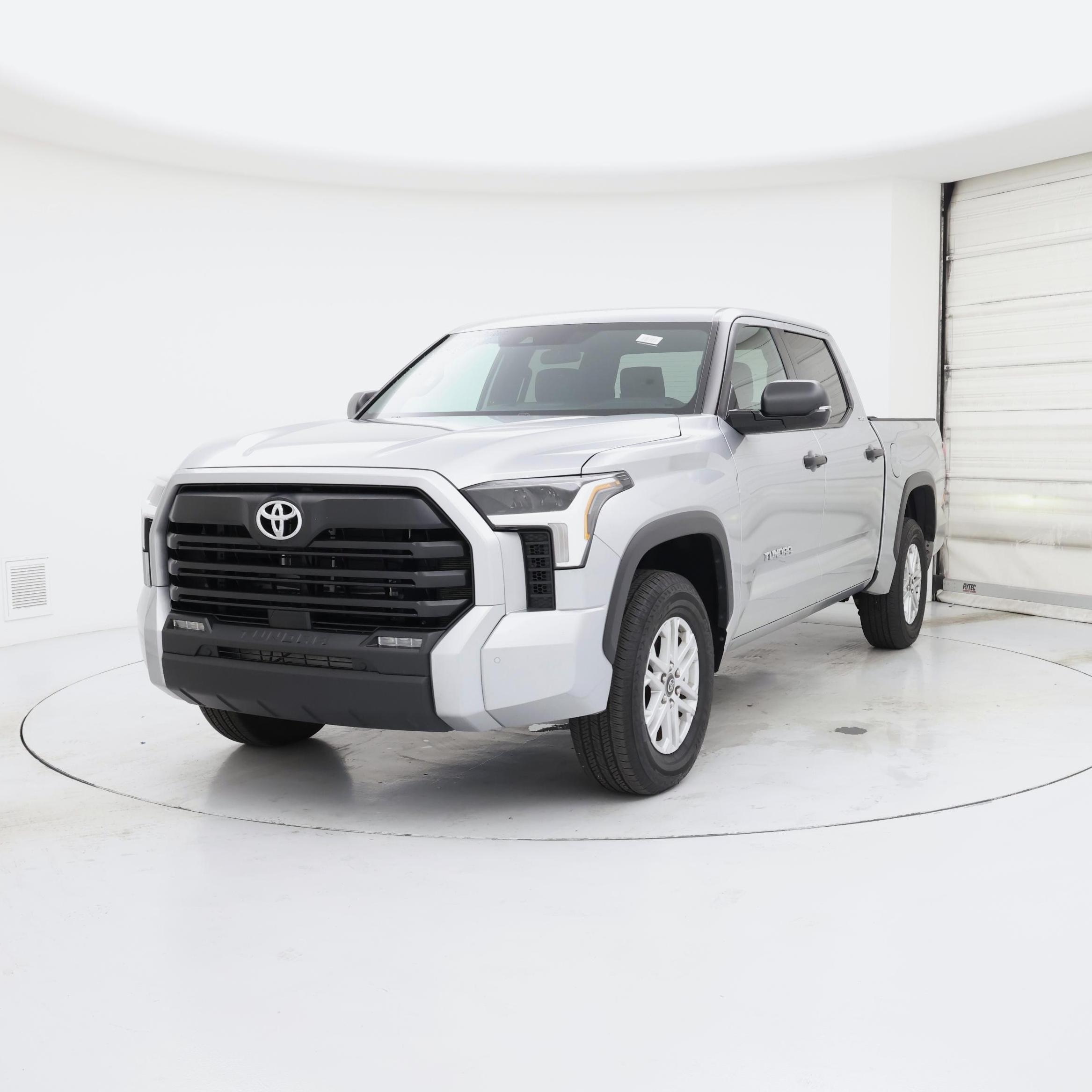 Thumbnail: 2025 Toyota Tundra - 4