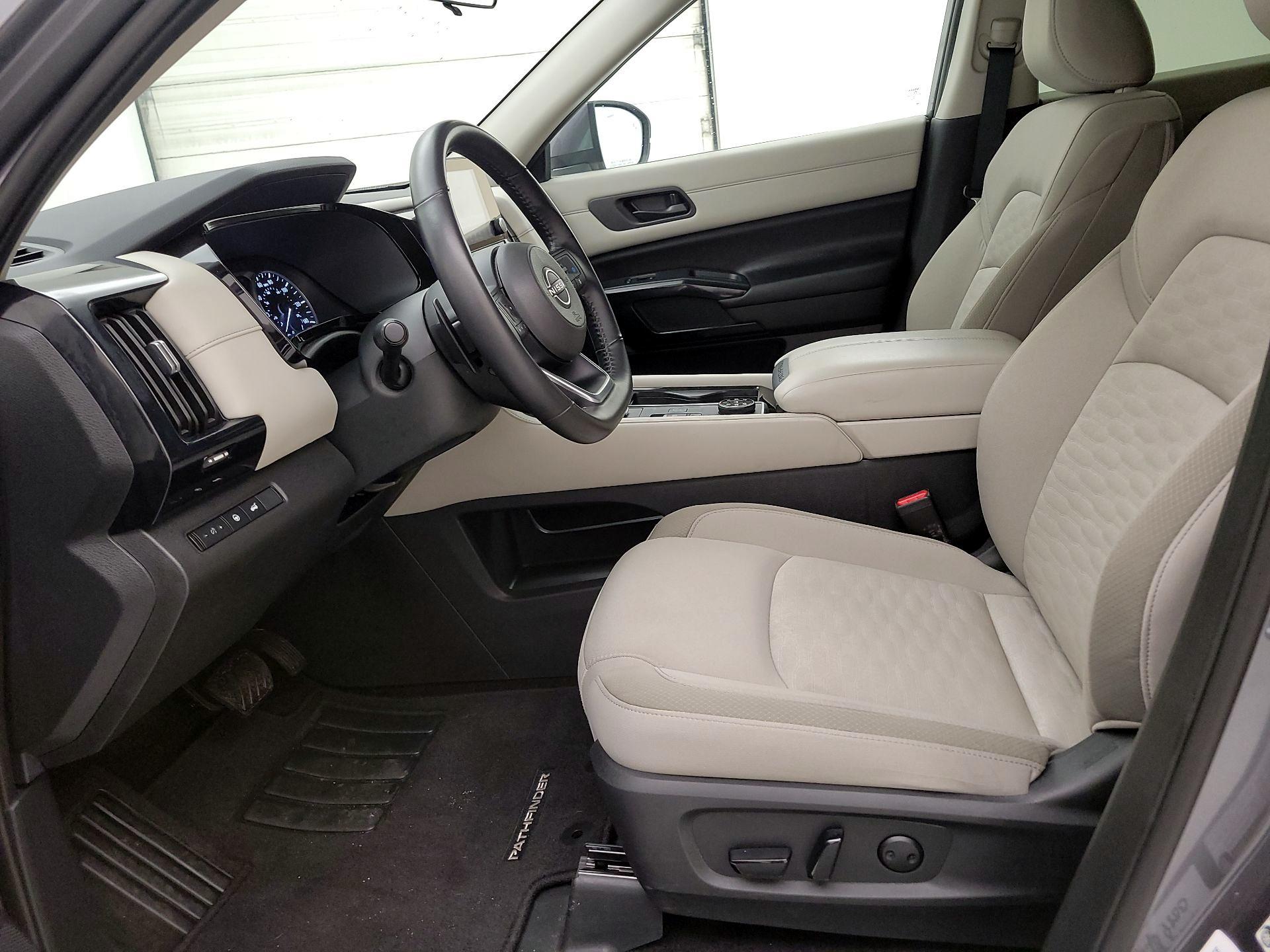Thumbnail: 2025 Nissan Pathfinder - 11