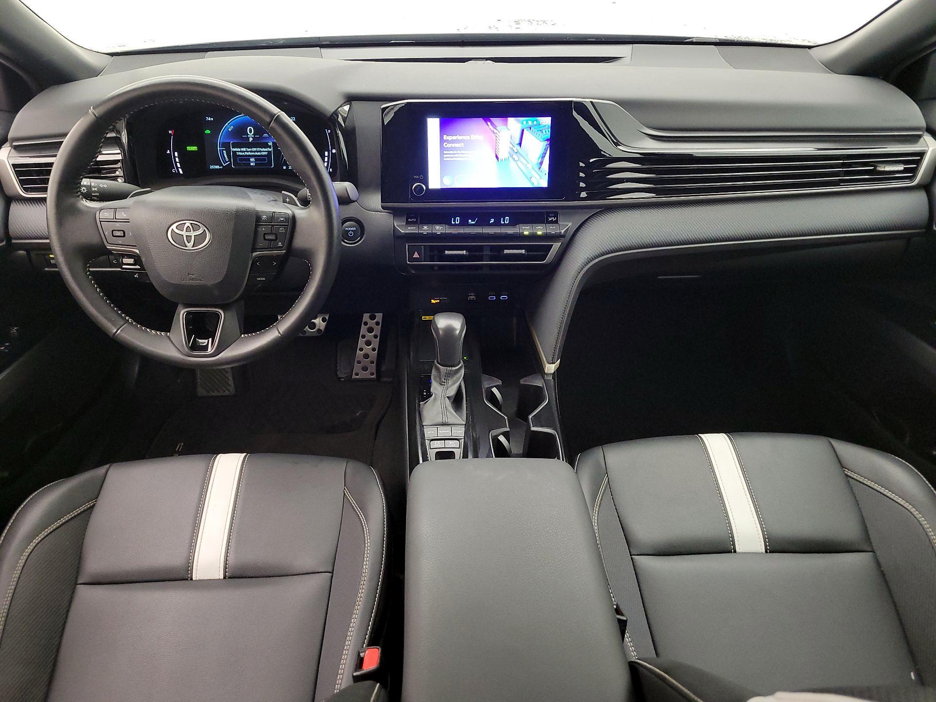 Thumbnail: 2025 Toyota Camry - 9