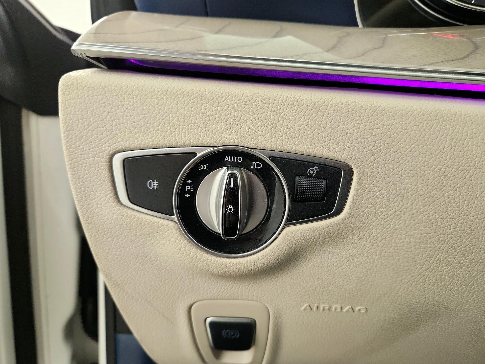 Thumbnail: 2018 Mercedes-Benz E-Class - 13