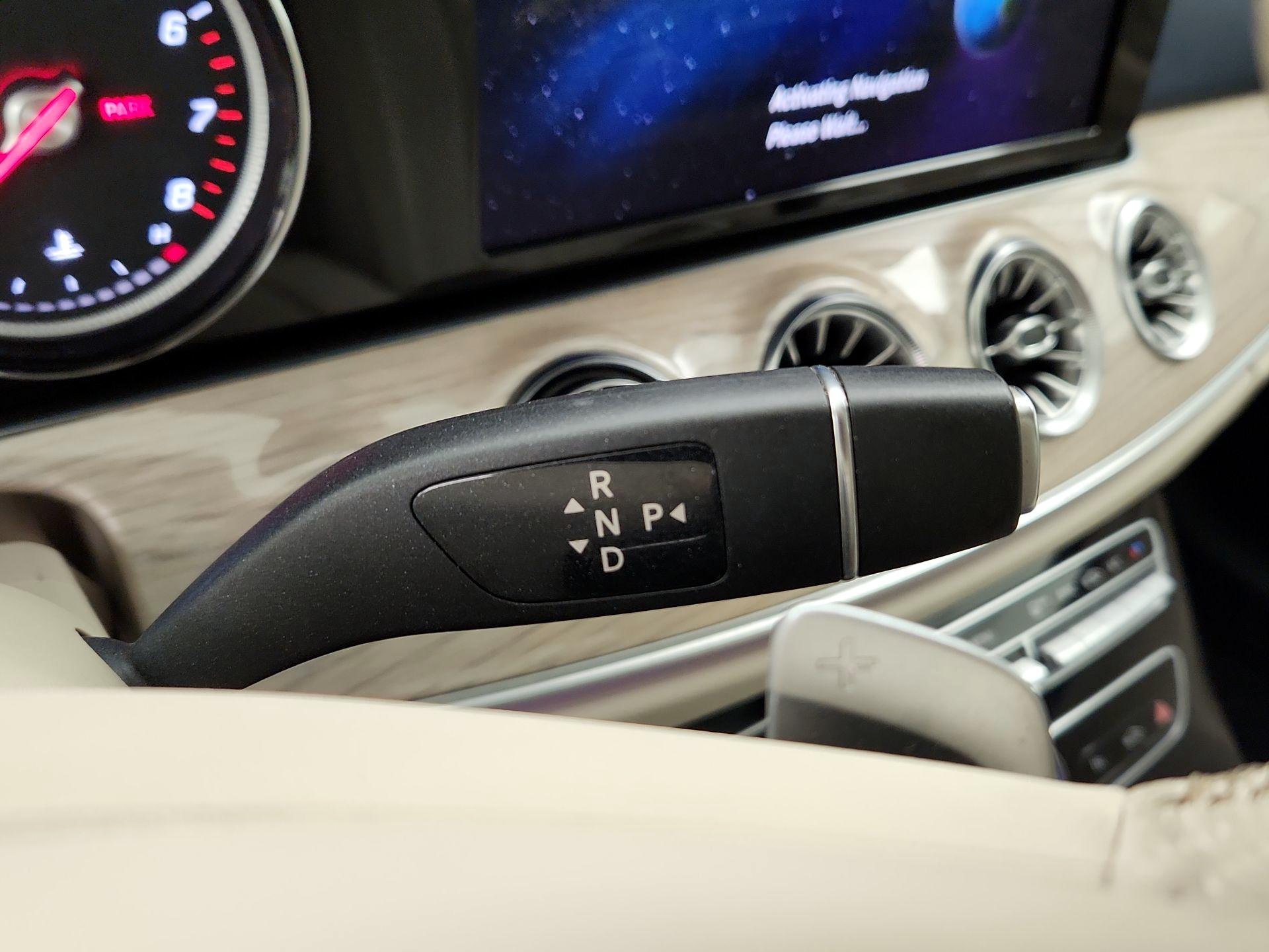 Thumbnail: 2018 Mercedes-Benz E-Class - 18