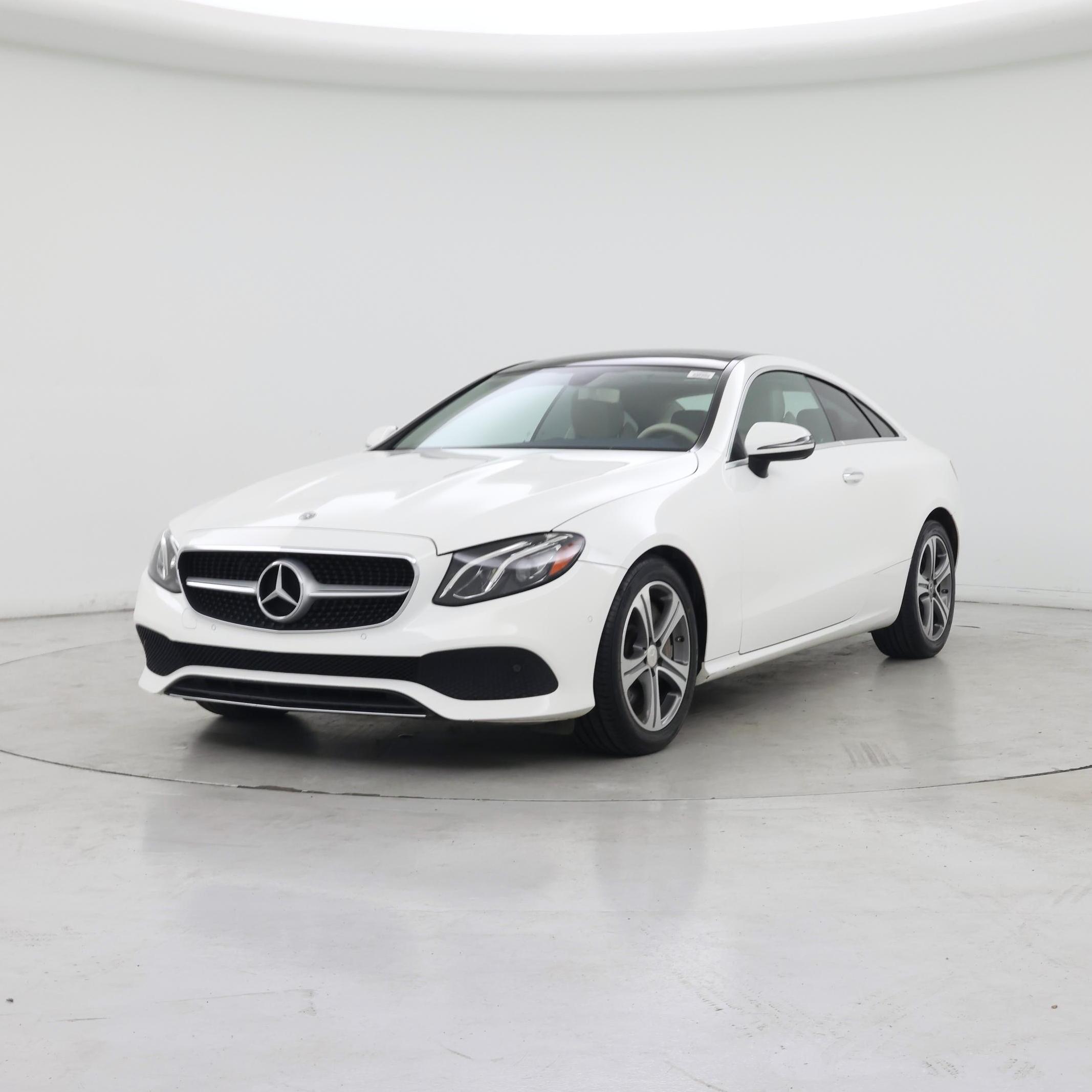 Thumbnail: 2018 Mercedes-Benz E-Class - 4