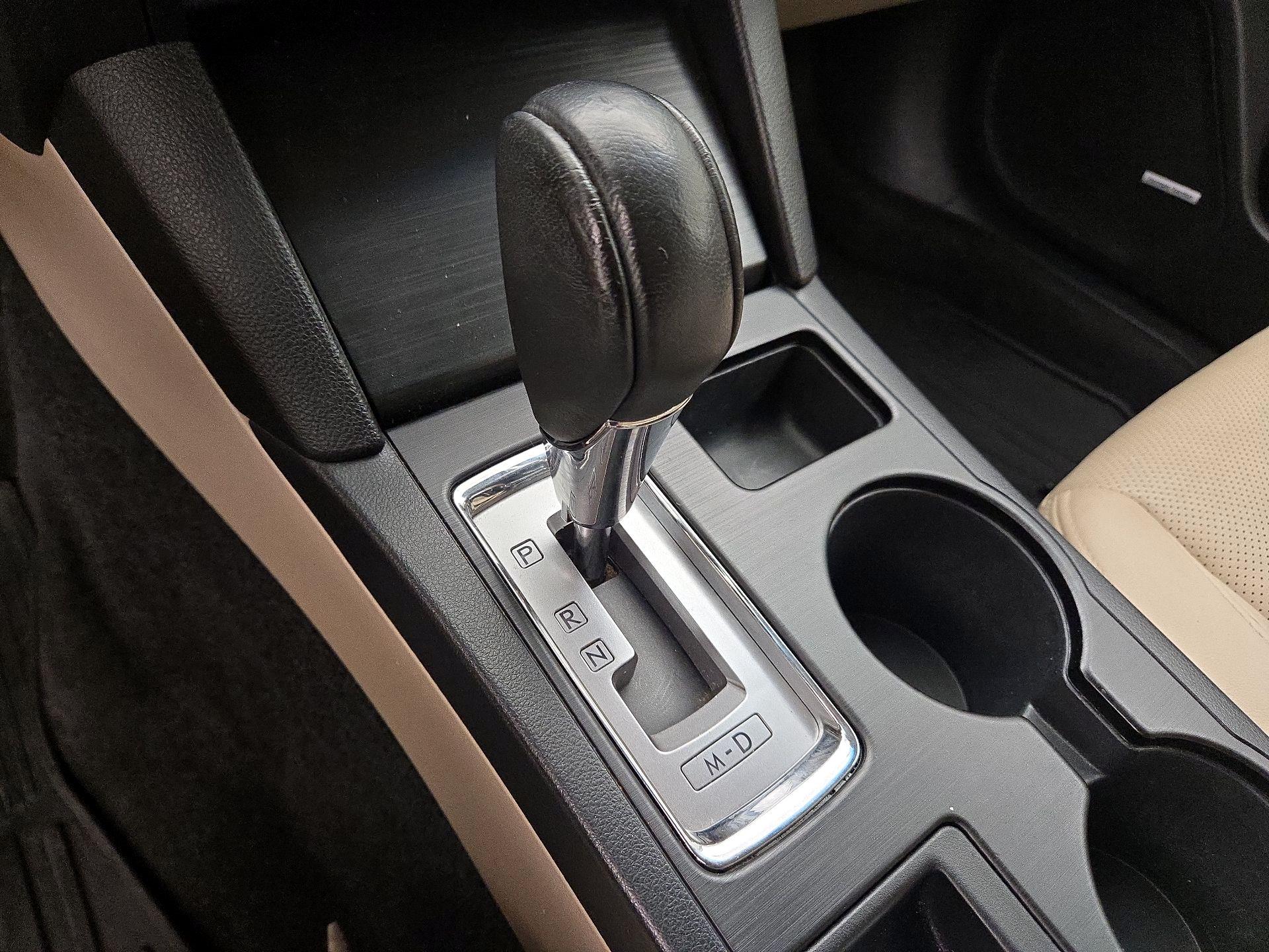Thumbnail: 2015 Subaru Outback - 18