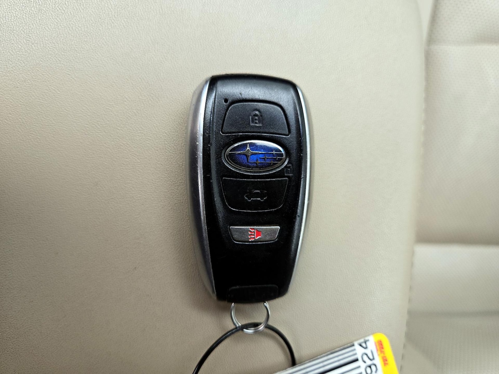 2015 Subaru Outback Limited - Photo 25