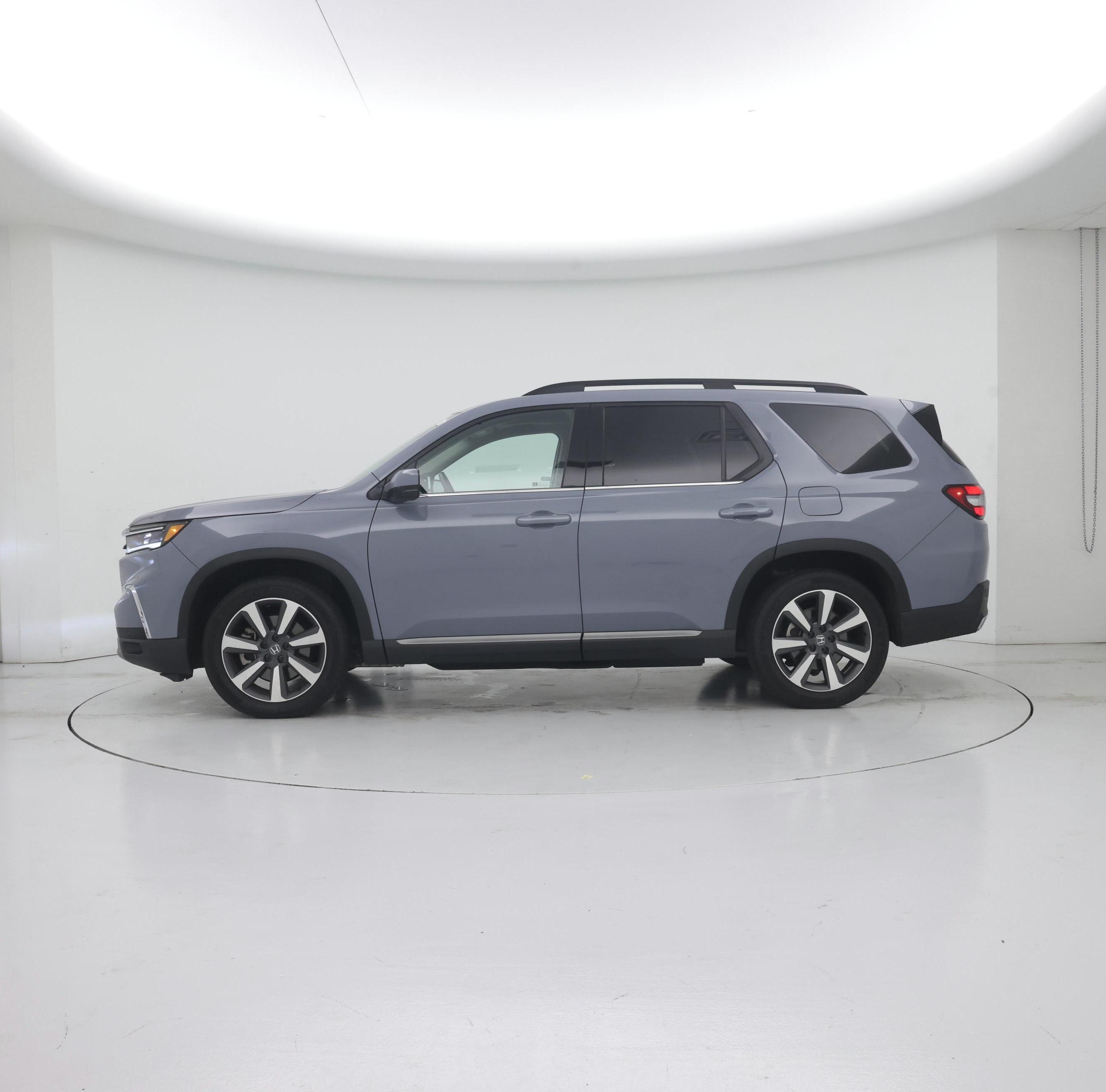 Thumbnail: 2025 Honda Pilot - 3