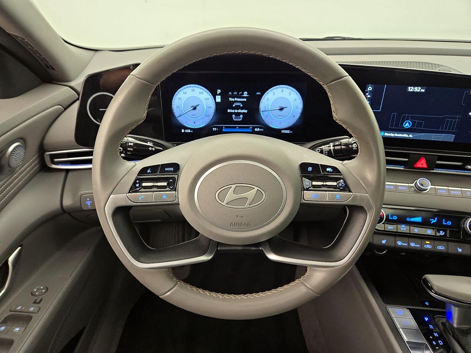 Thumbnail: 2025 Hyundai Elantra - 10