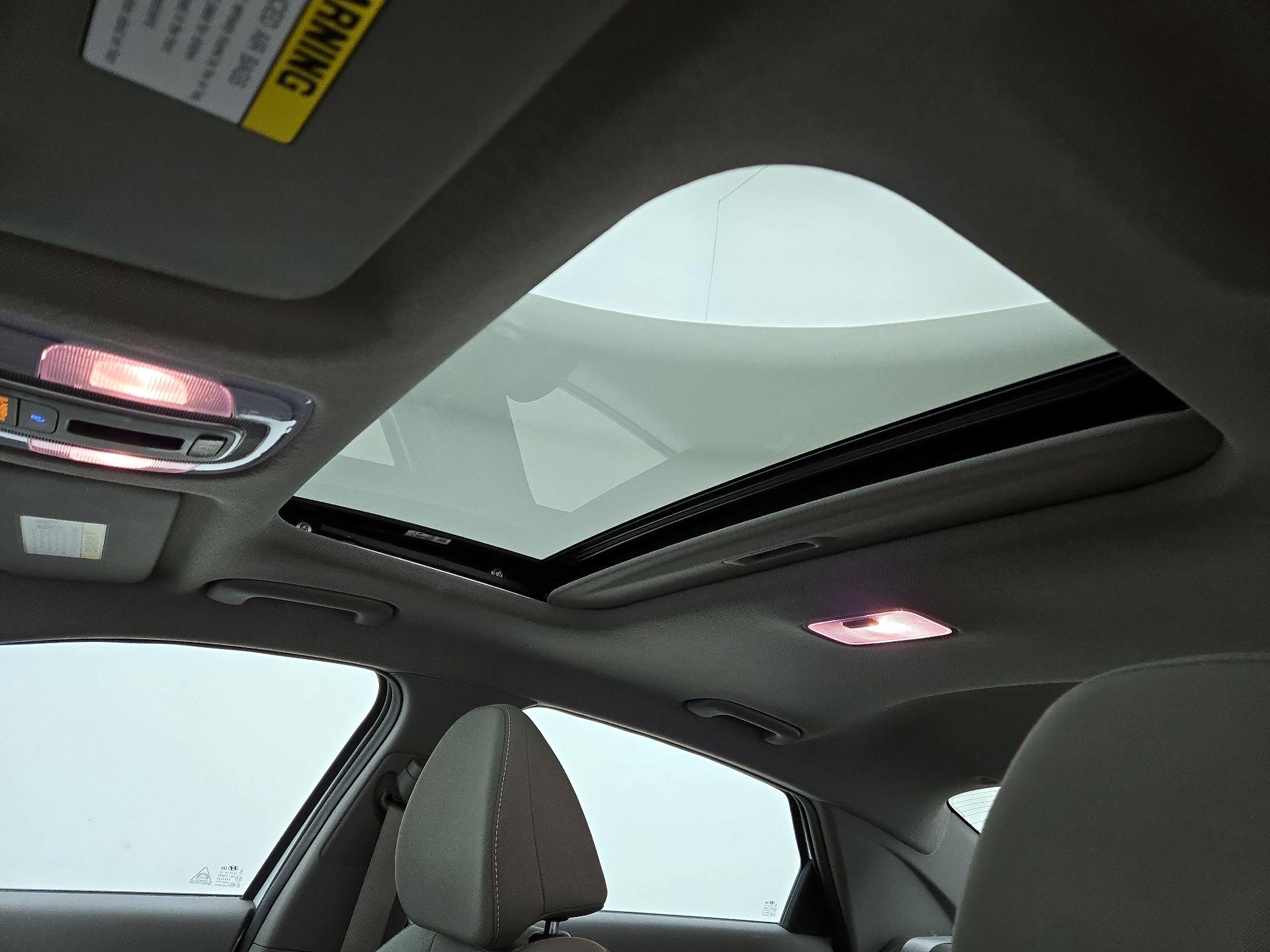 Thumbnail: 2025 Hyundai Elantra - 20