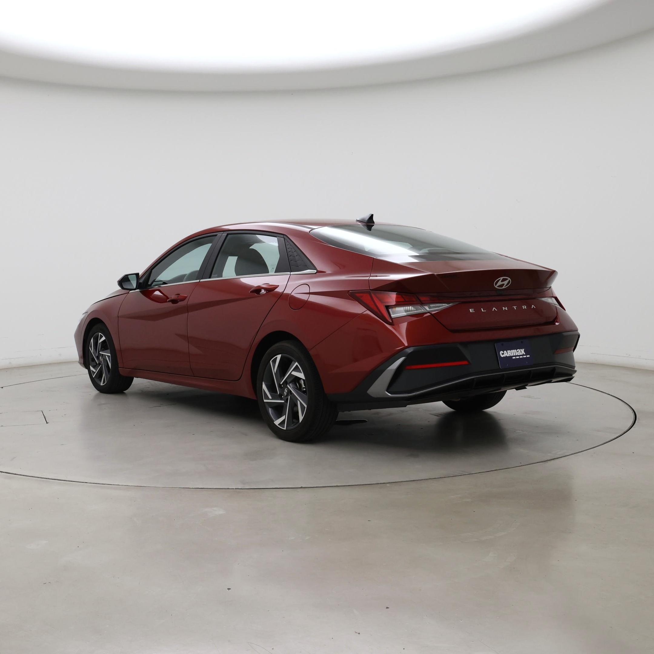 Thumbnail: 2024 Hyundai Elantra - 2