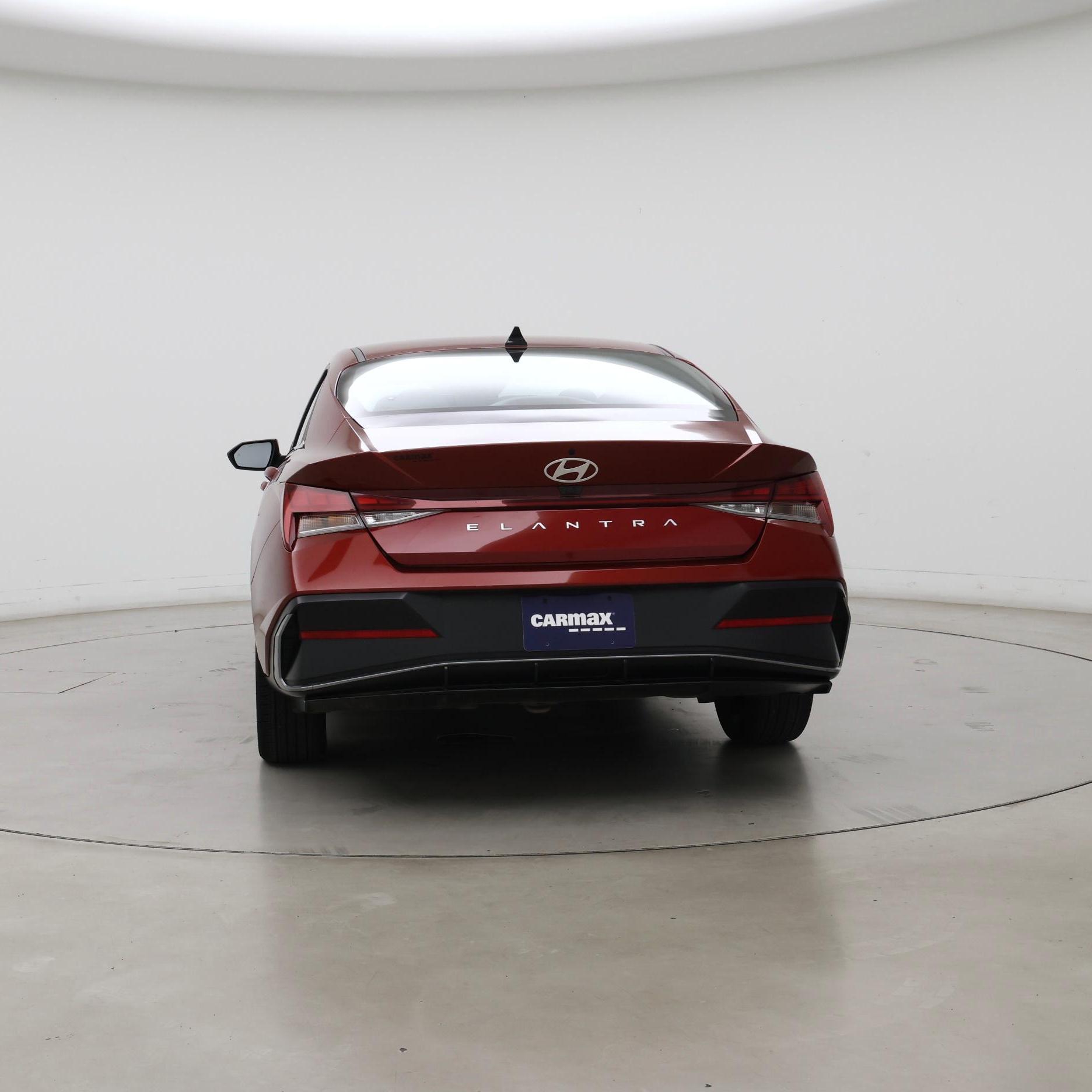 Thumbnail: 2024 Hyundai Elantra - 6