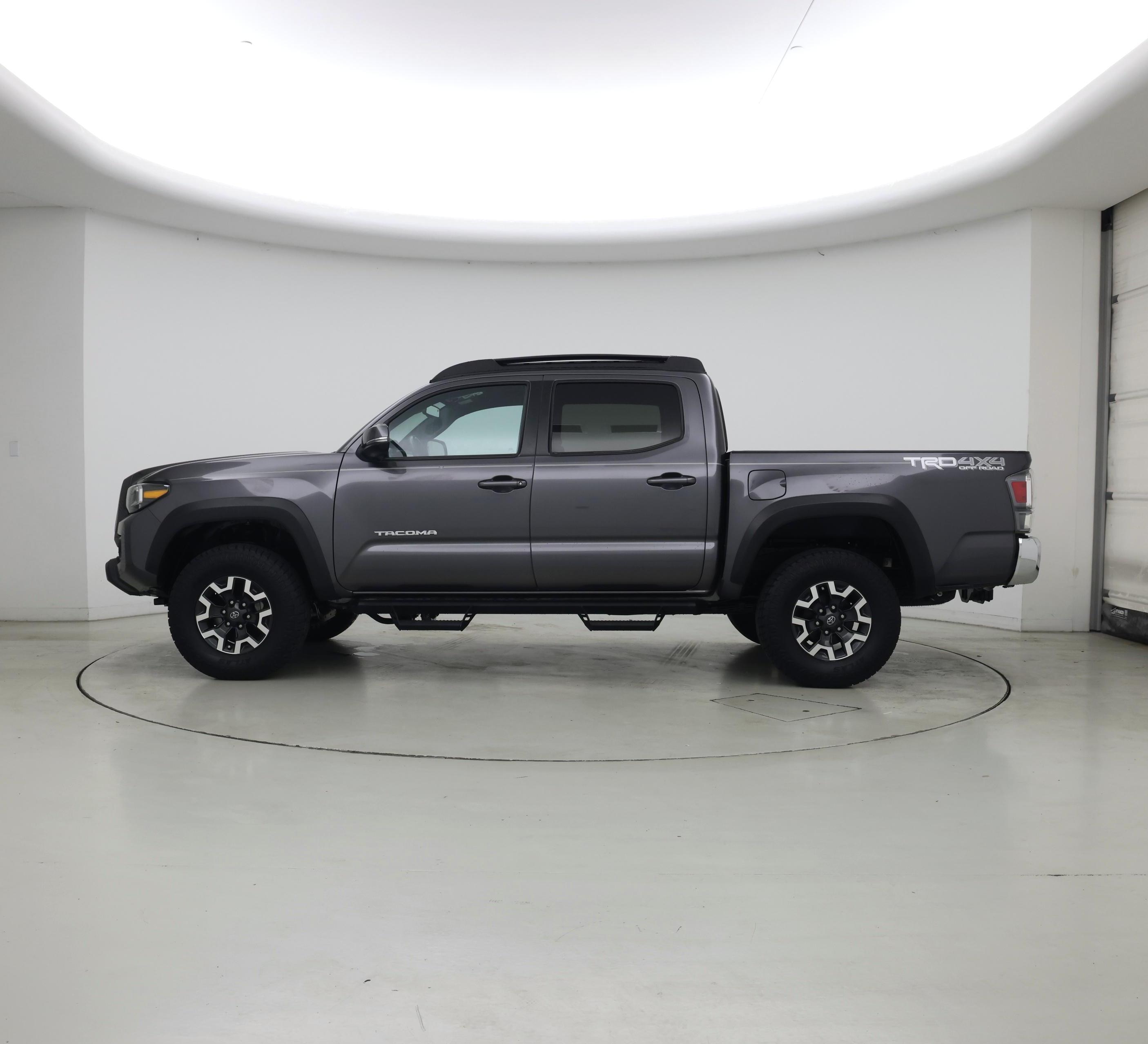 Thumbnail: 2023 Toyota Tacoma - 3
