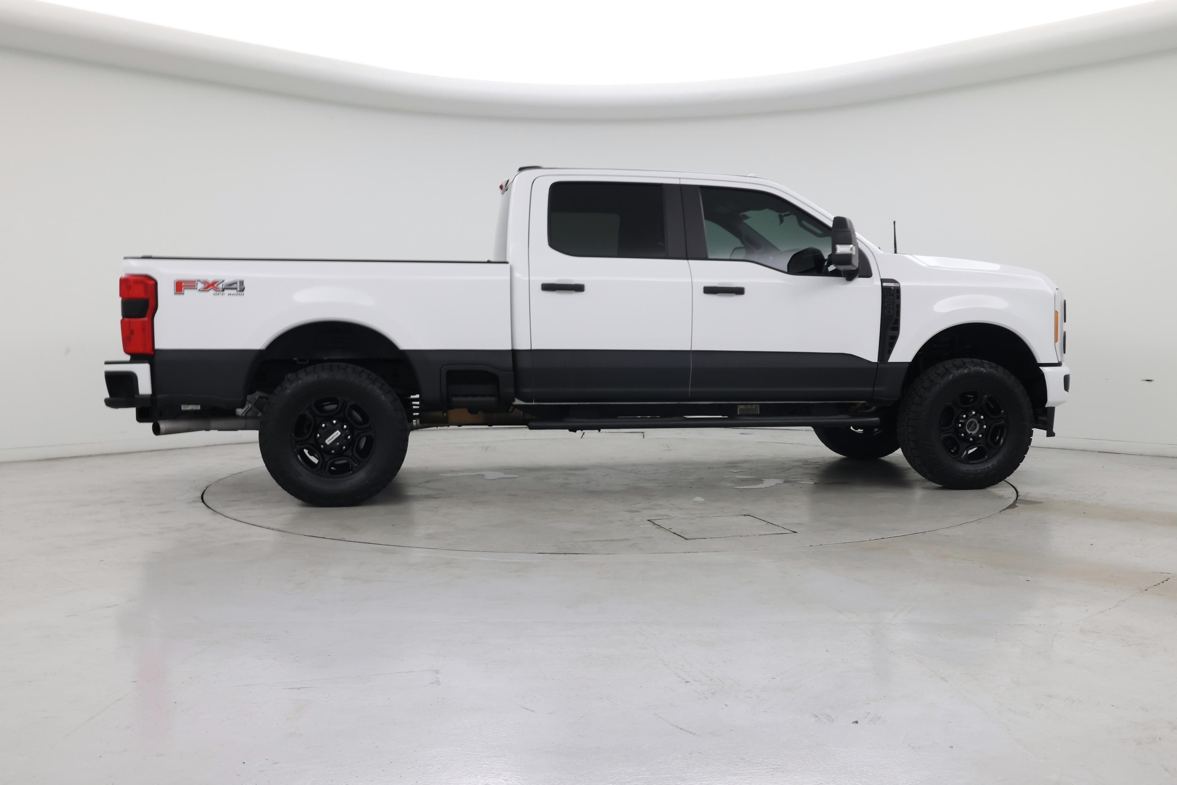 Thumbnail: 2023 Ford F-250 - 7