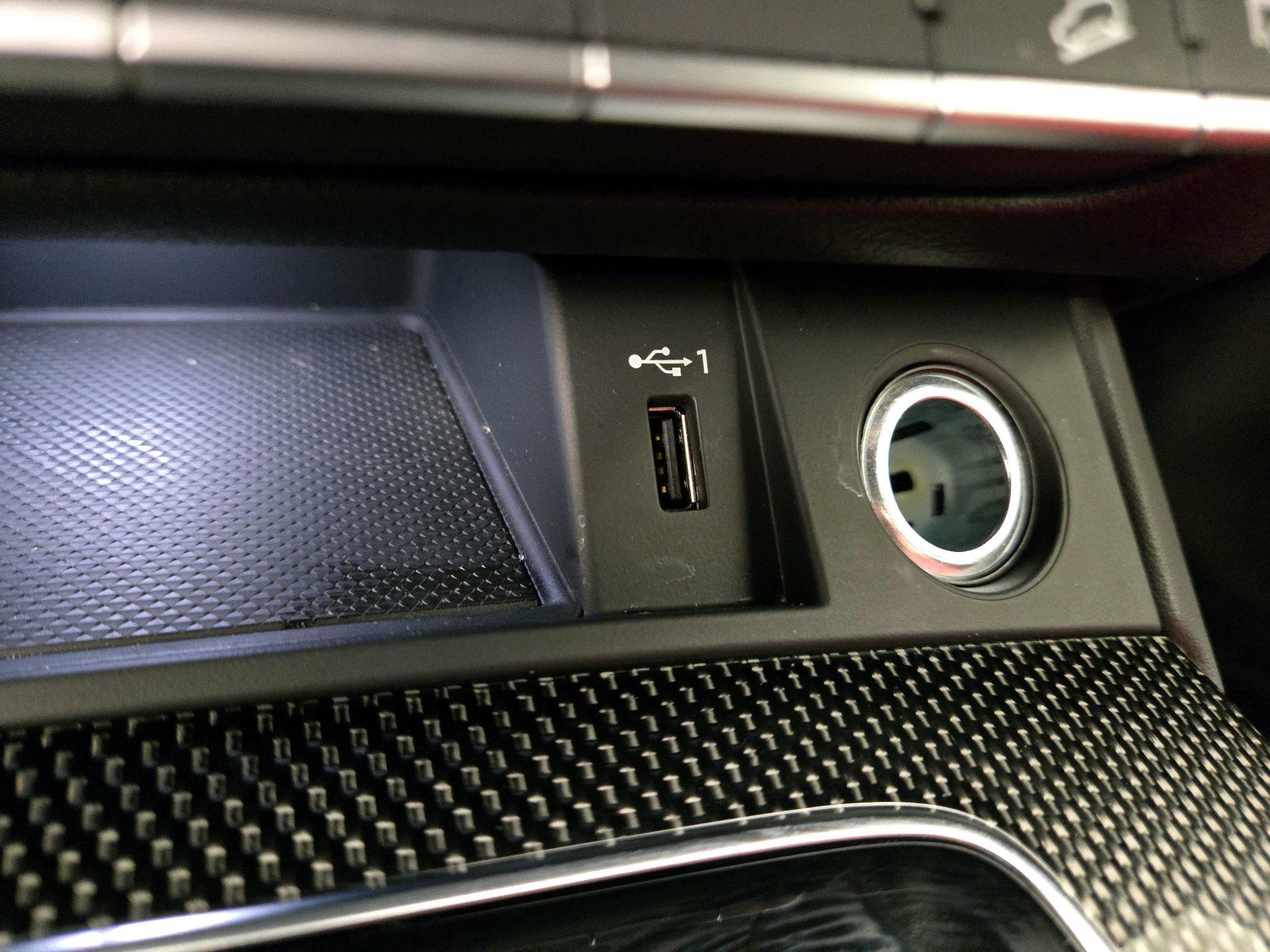 Thumbnail: 2024 Audi SQ5 - 19