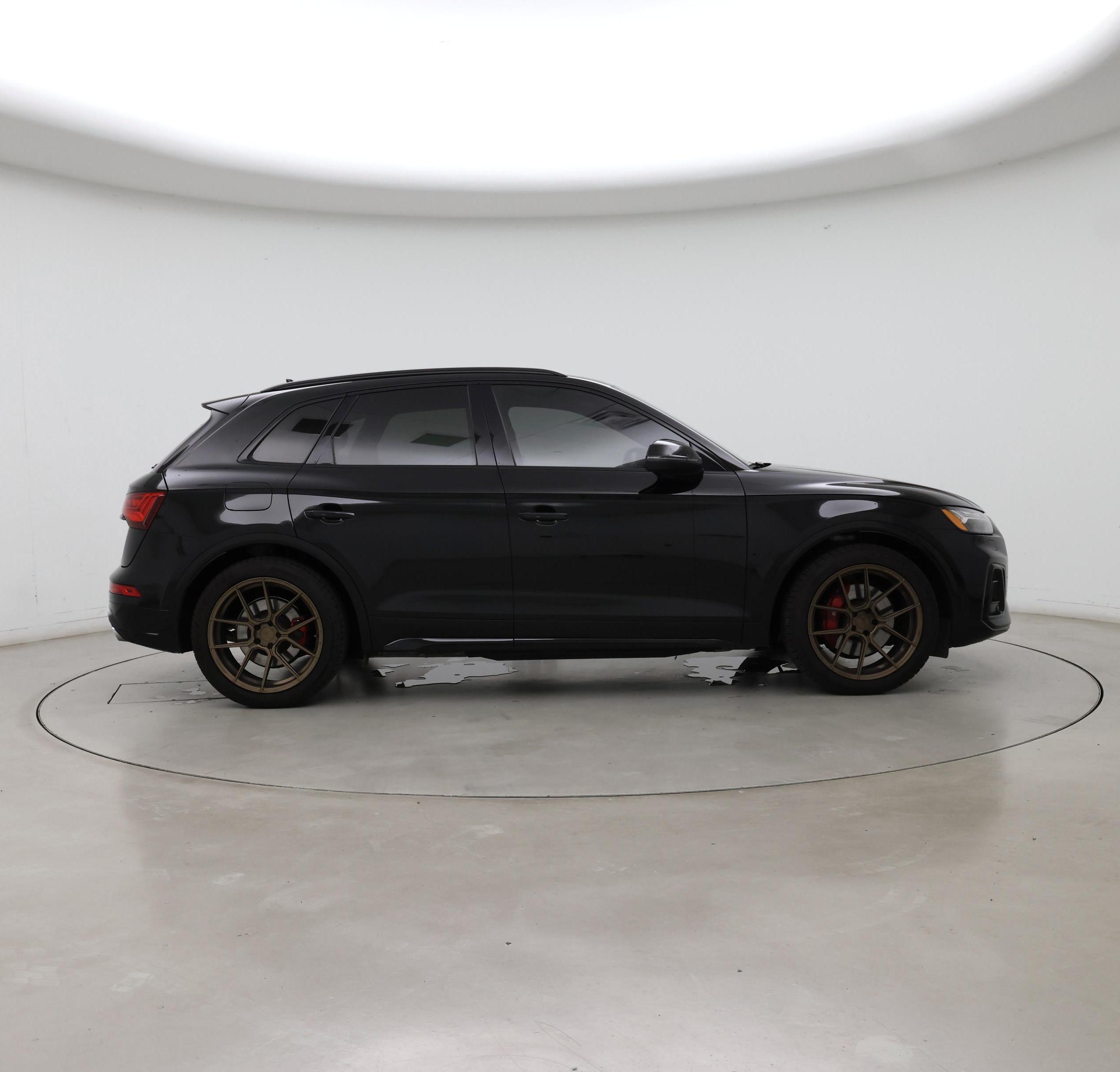 Thumbnail: 2024 Audi SQ5 - 7