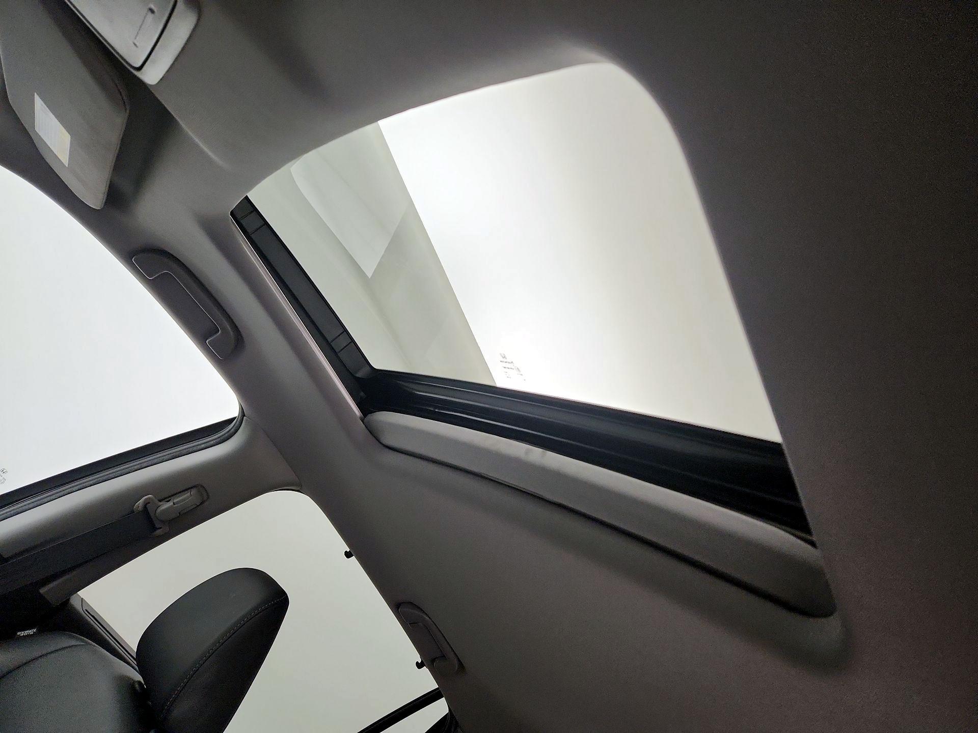 Thumbnail: 2020 Honda Pilot - 19