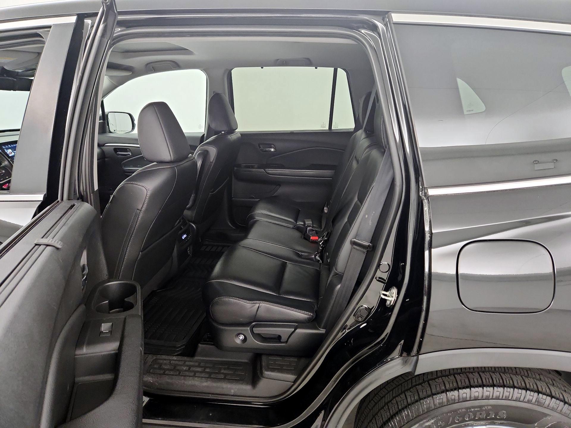 Thumbnail: 2020 Honda Pilot - 20