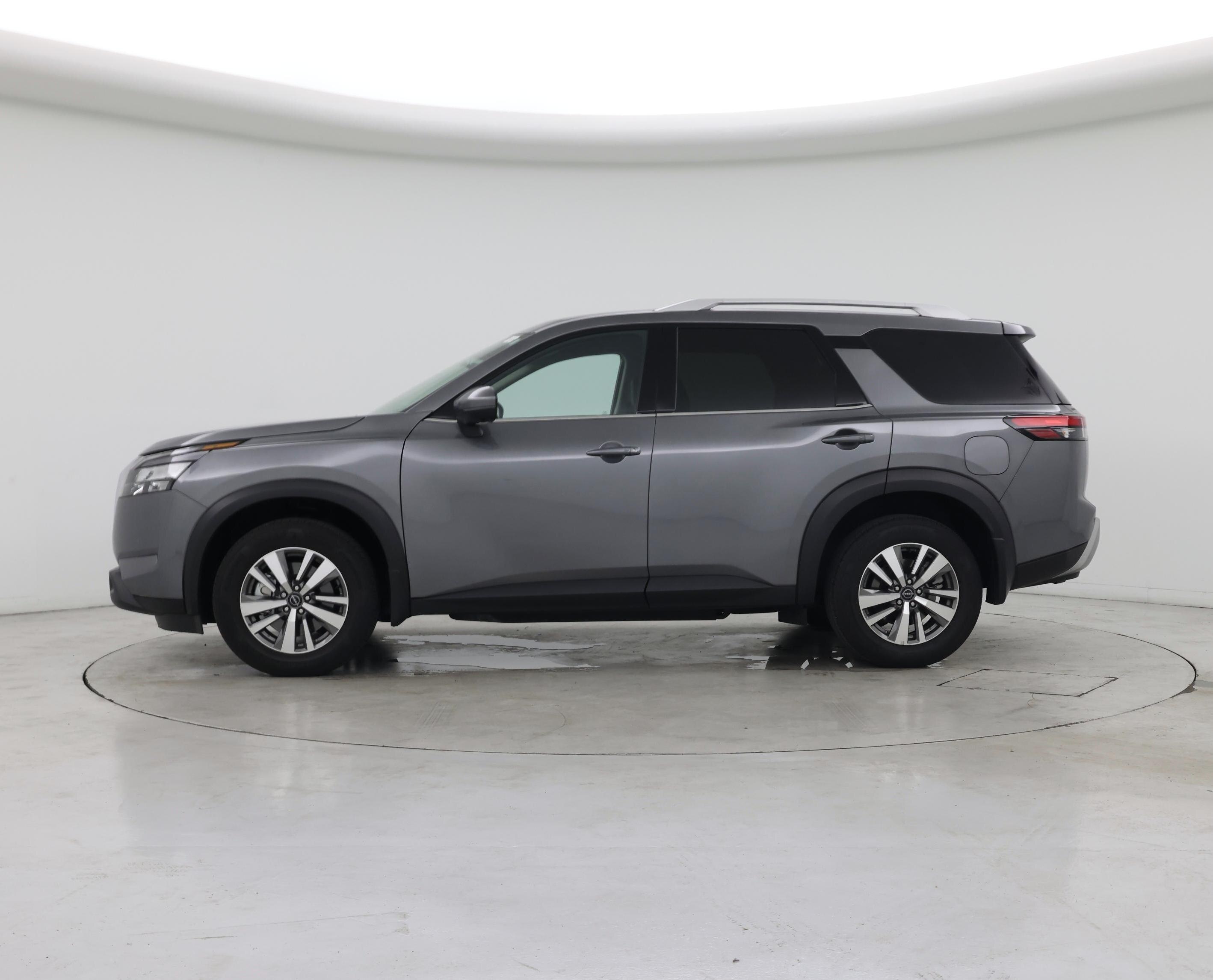 Thumbnail: 2025 Nissan Pathfinder - 3