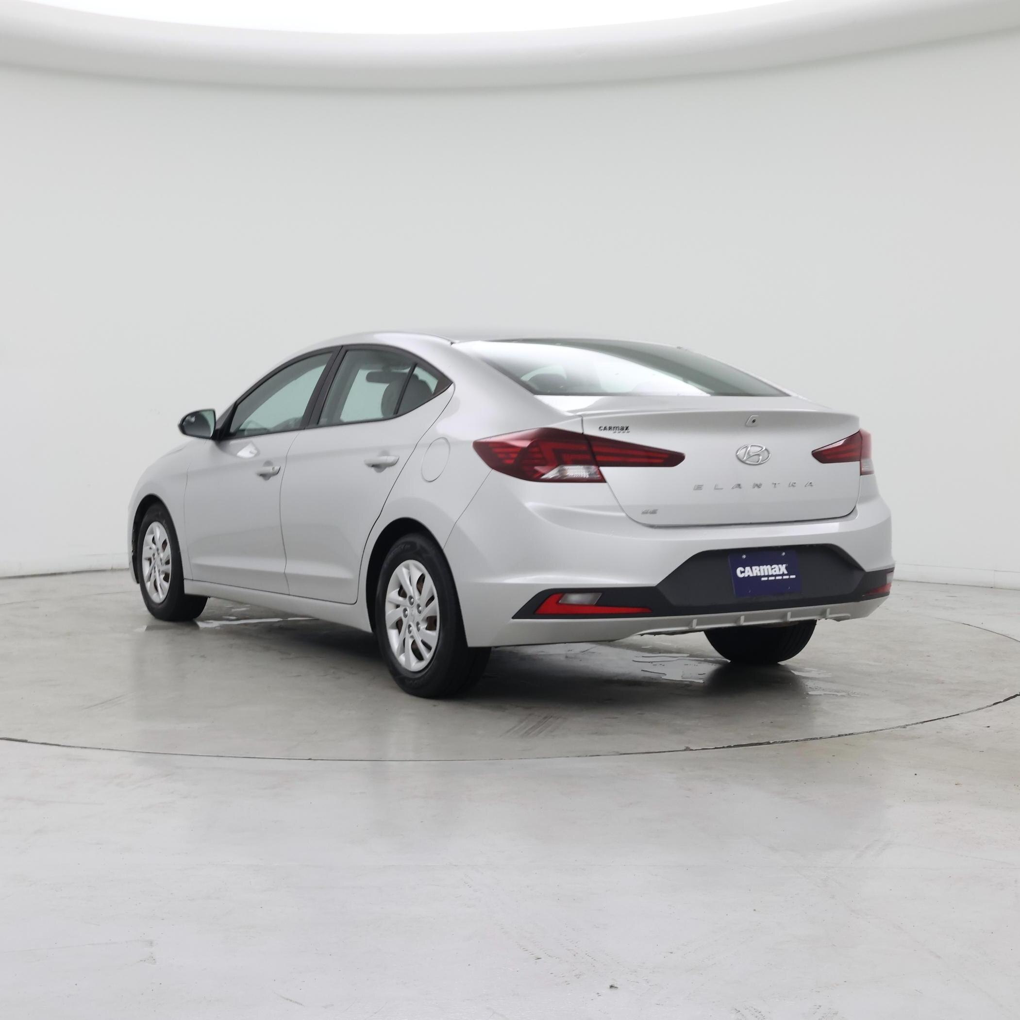 Thumbnail: 2019 Hyundai Elantra - 2