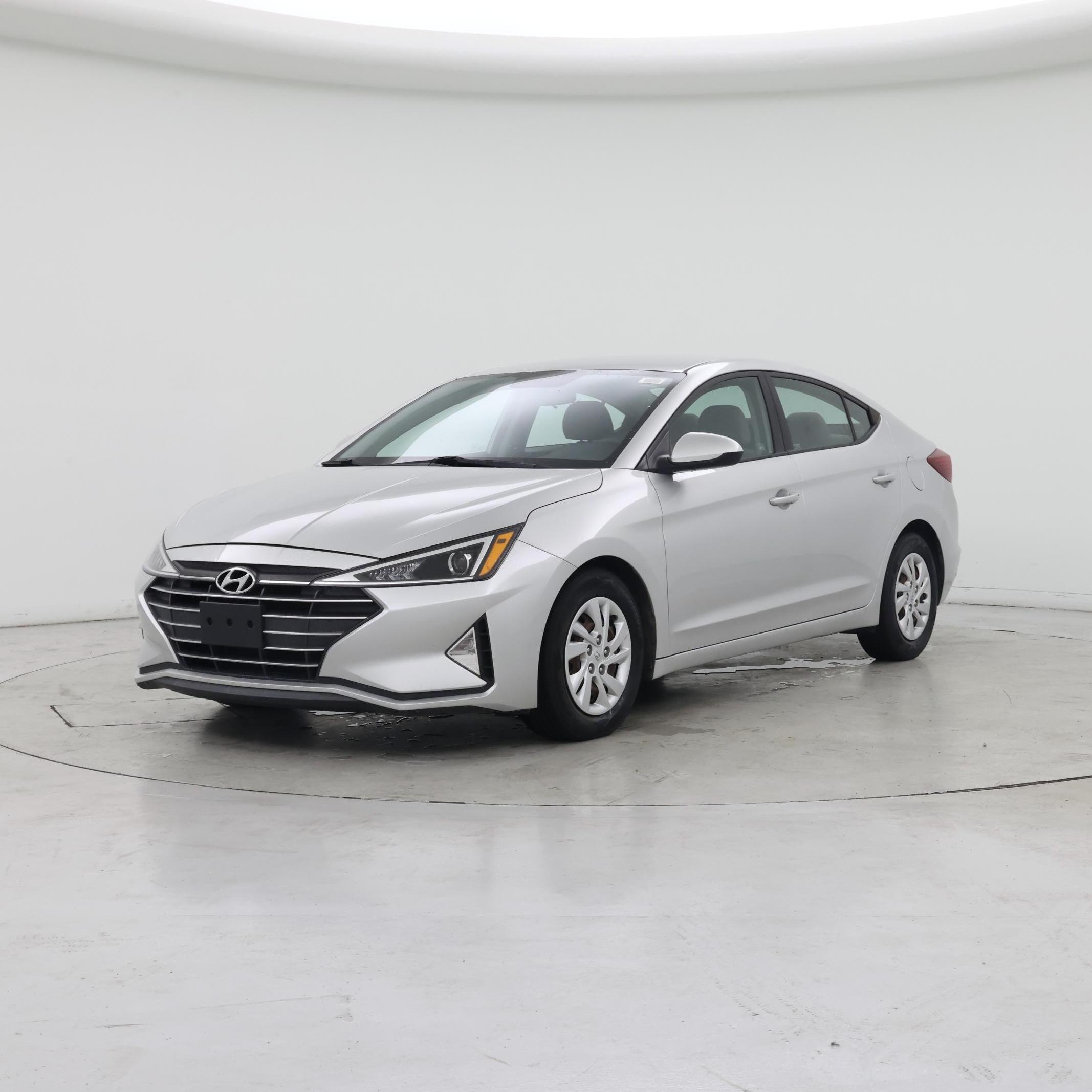 Thumbnail: 2019 Hyundai Elantra - 4