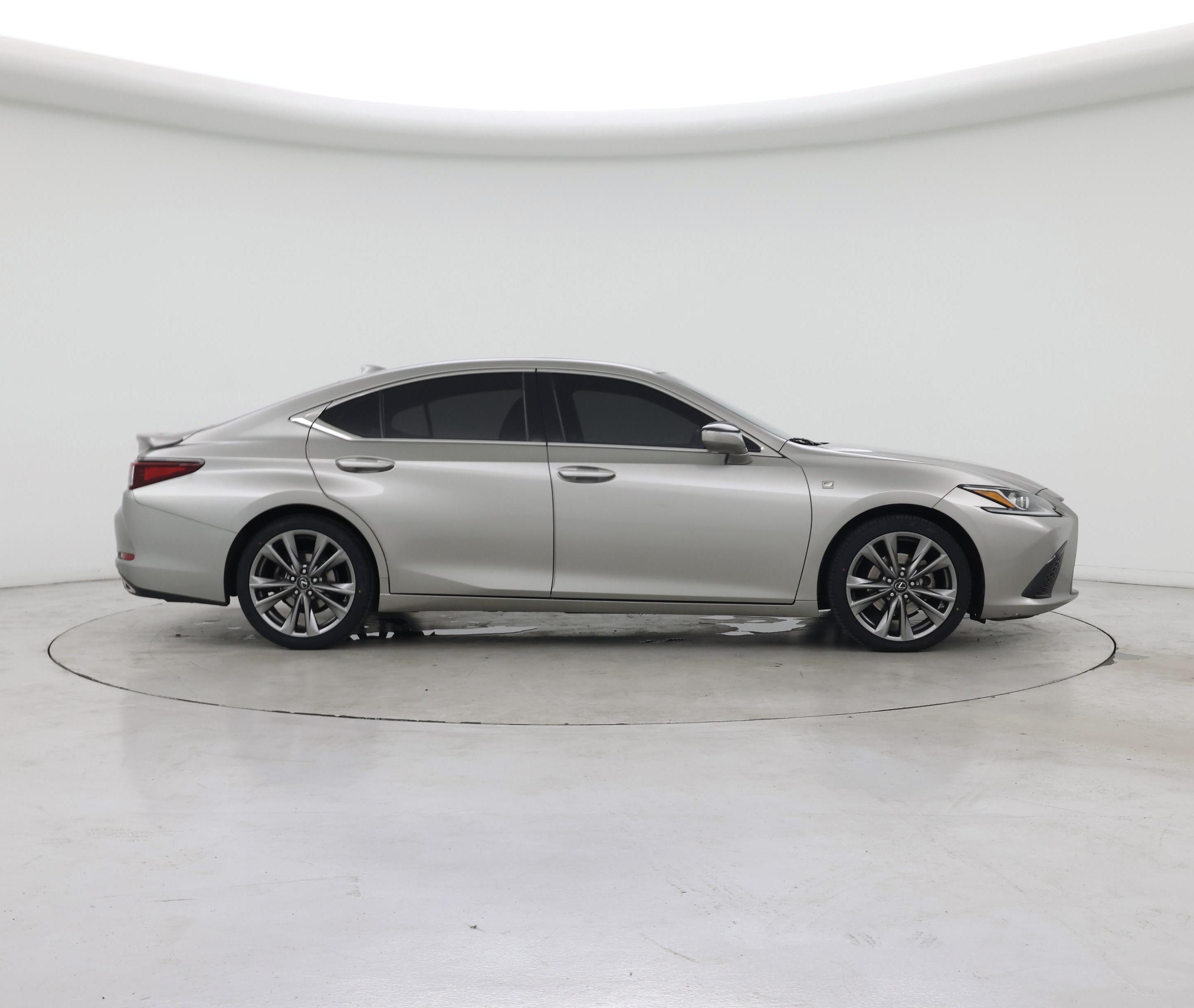 Thumbnail: 2020 Lexus ES - 7