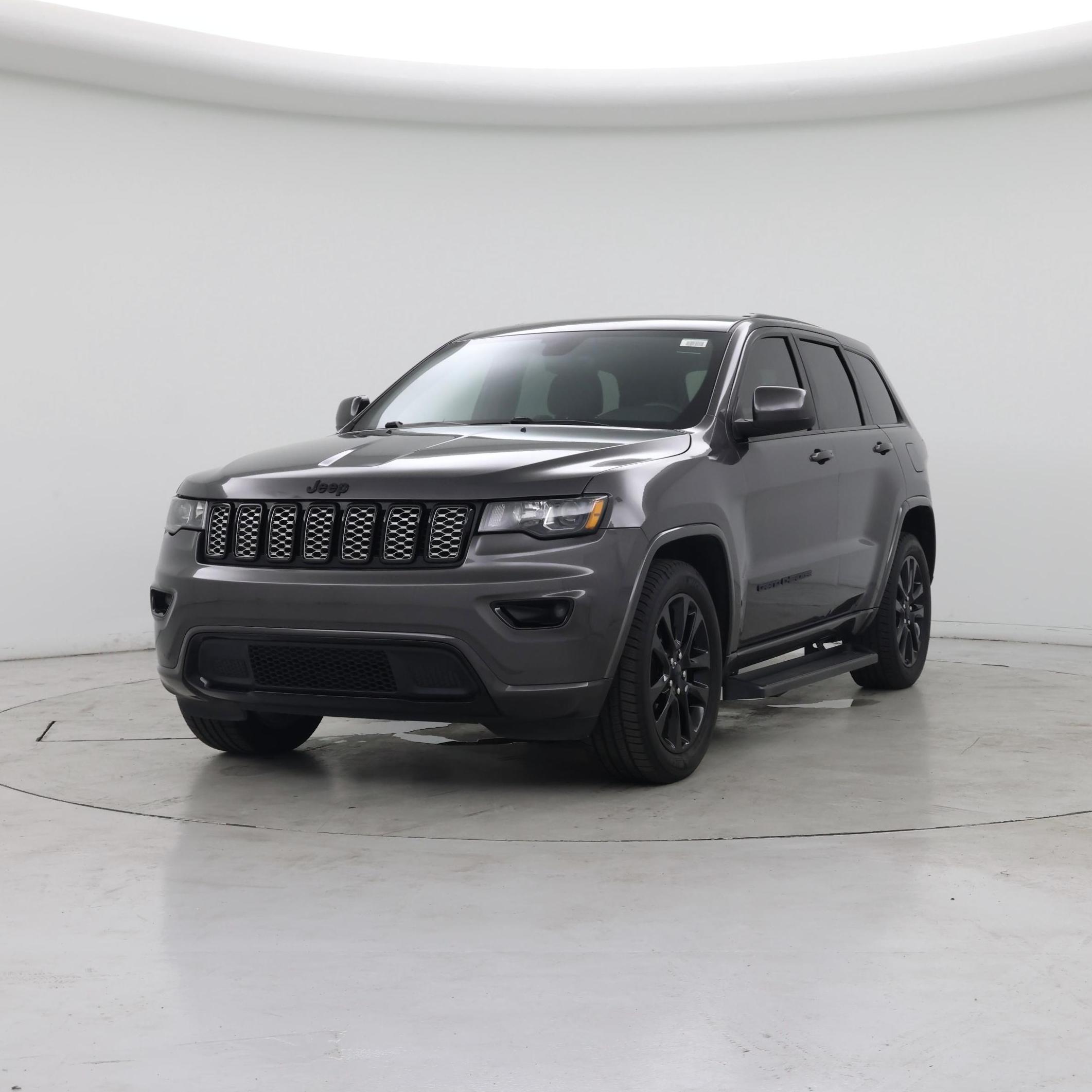 Thumbnail: 2018 Jeep Grand Cherokee - 4