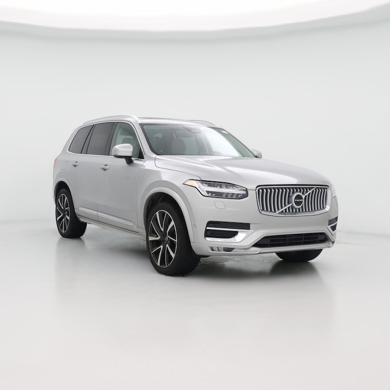 2023 Volvo XC90 B6 Plus