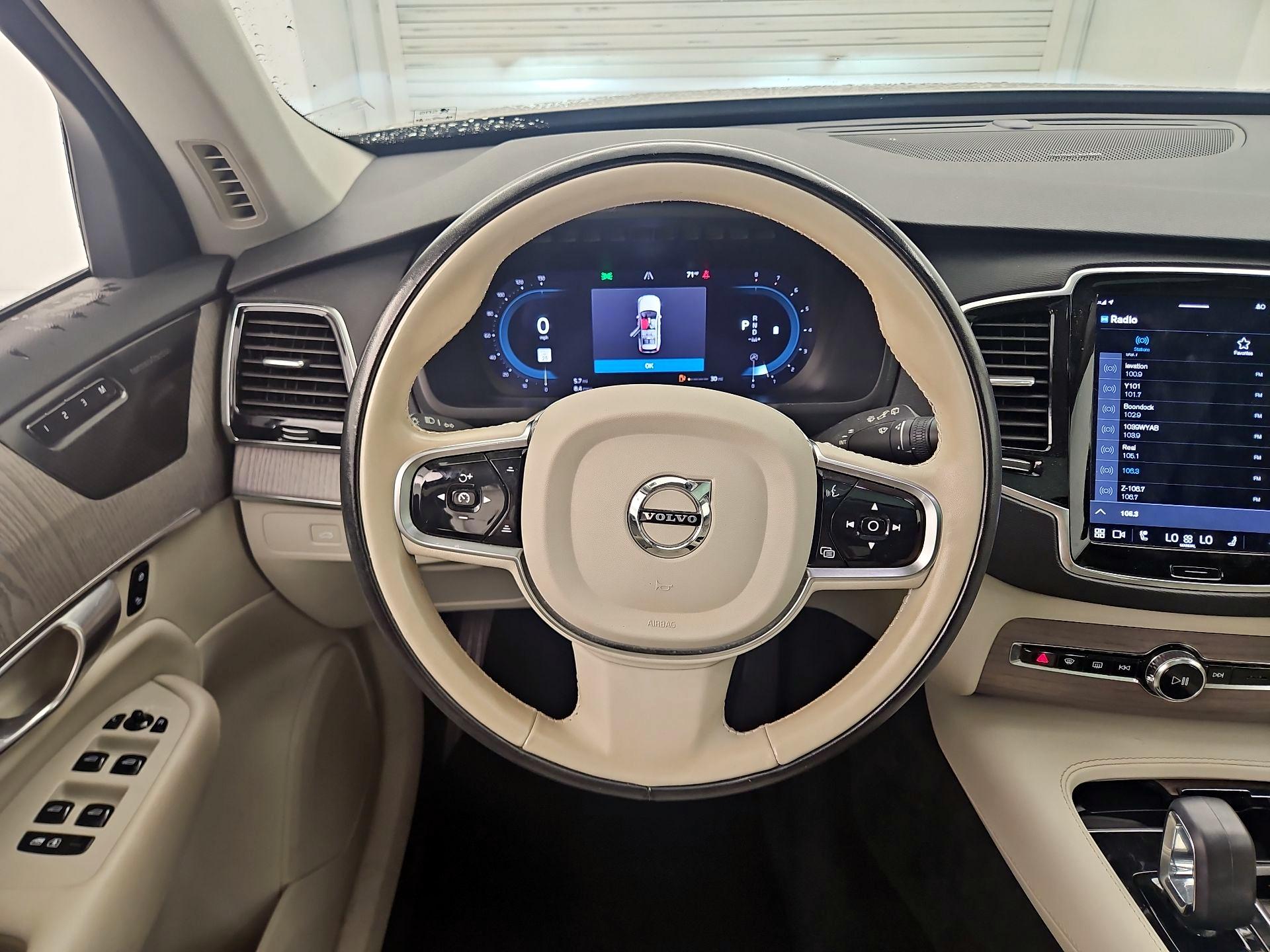 Thumbnail: 2023 Volvo XC90 - 10