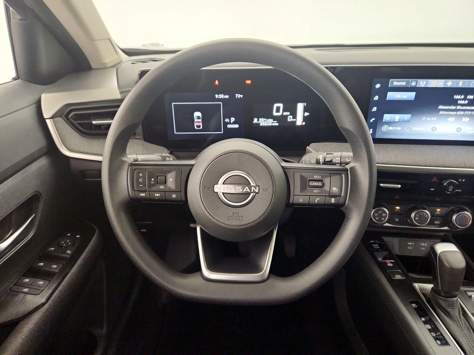 Thumbnail: 2025 Nissan Kicks - 10