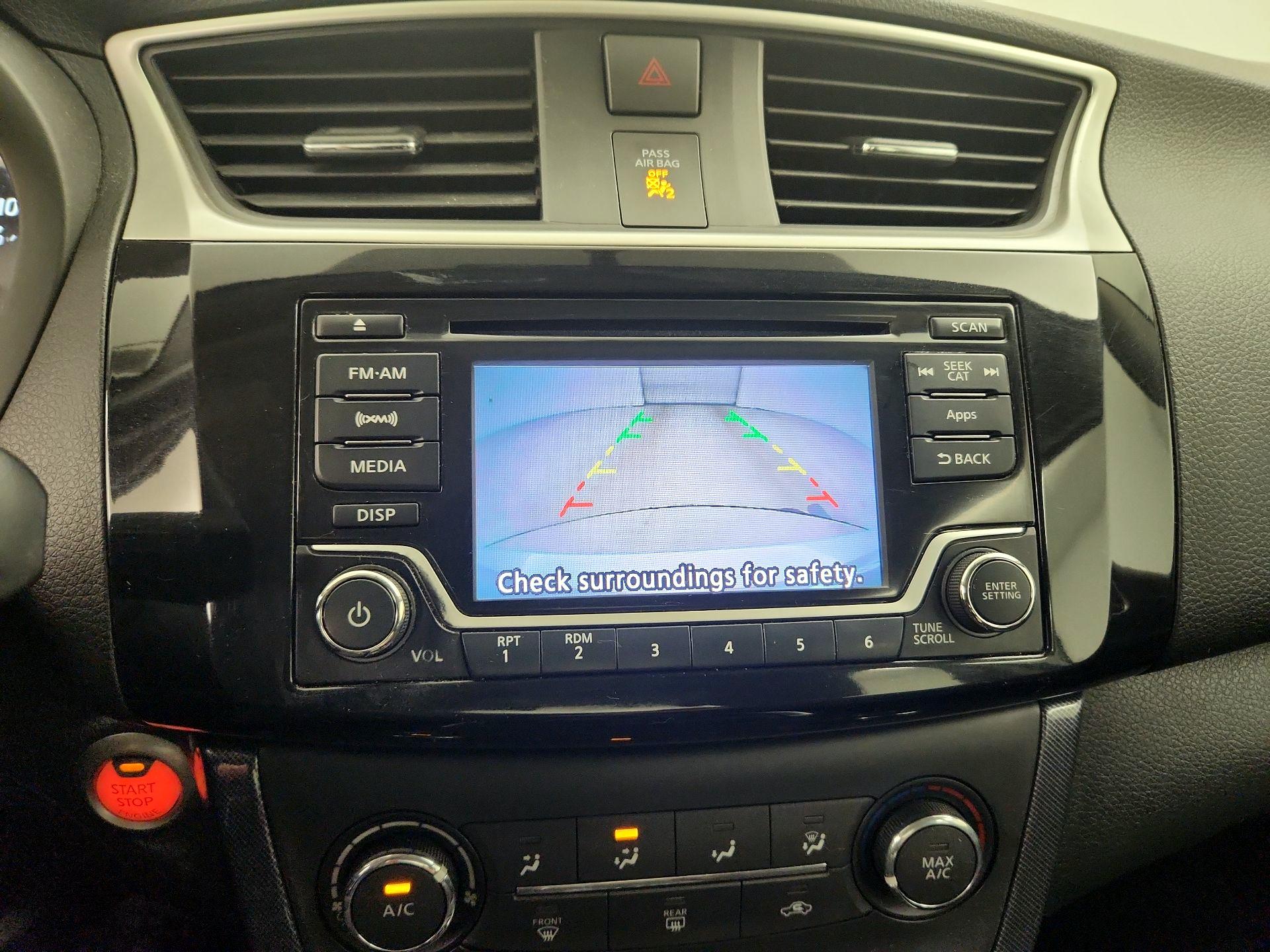 Thumbnail: 2016 Nissan Sentra - 14