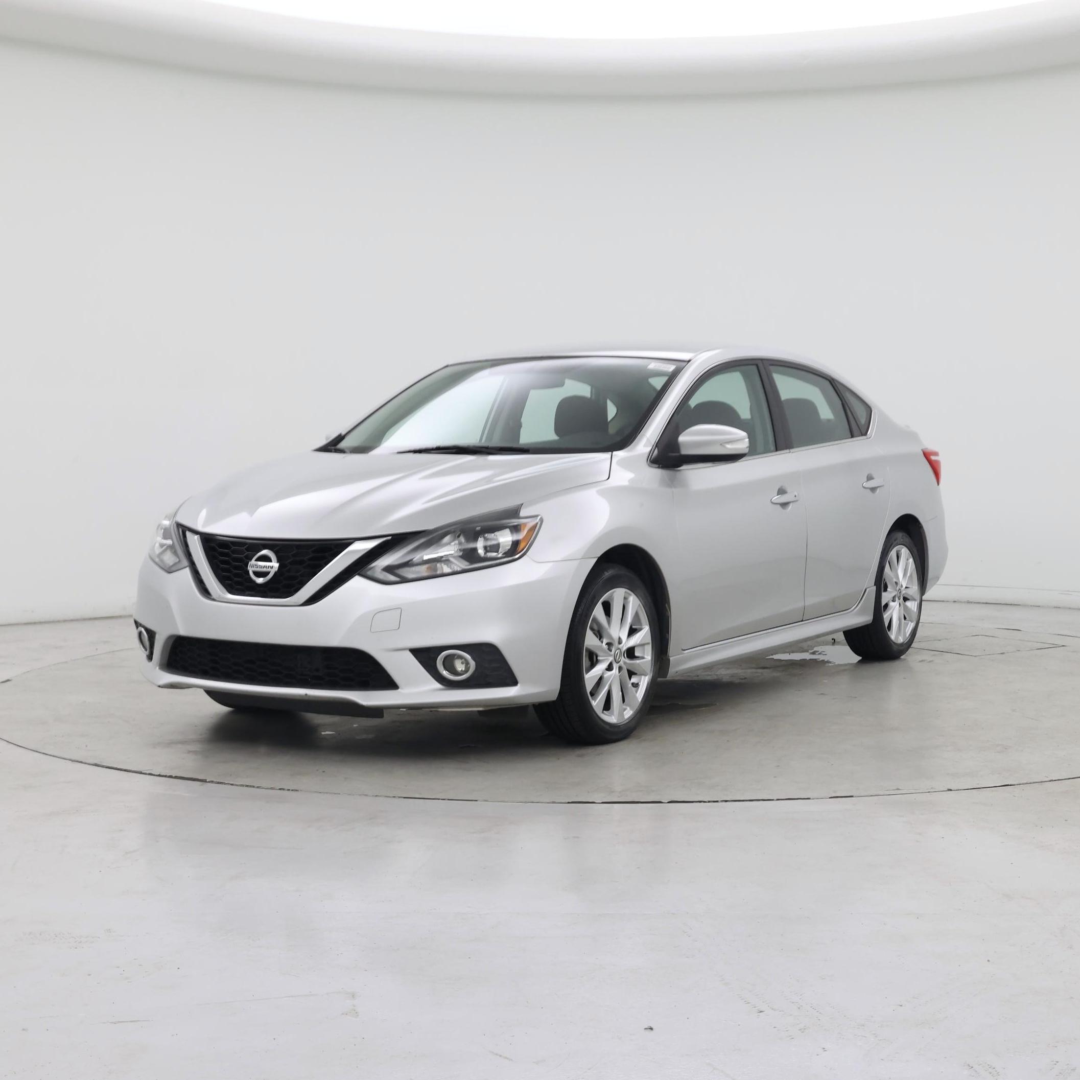 Thumbnail: 2016 Nissan Sentra - 4