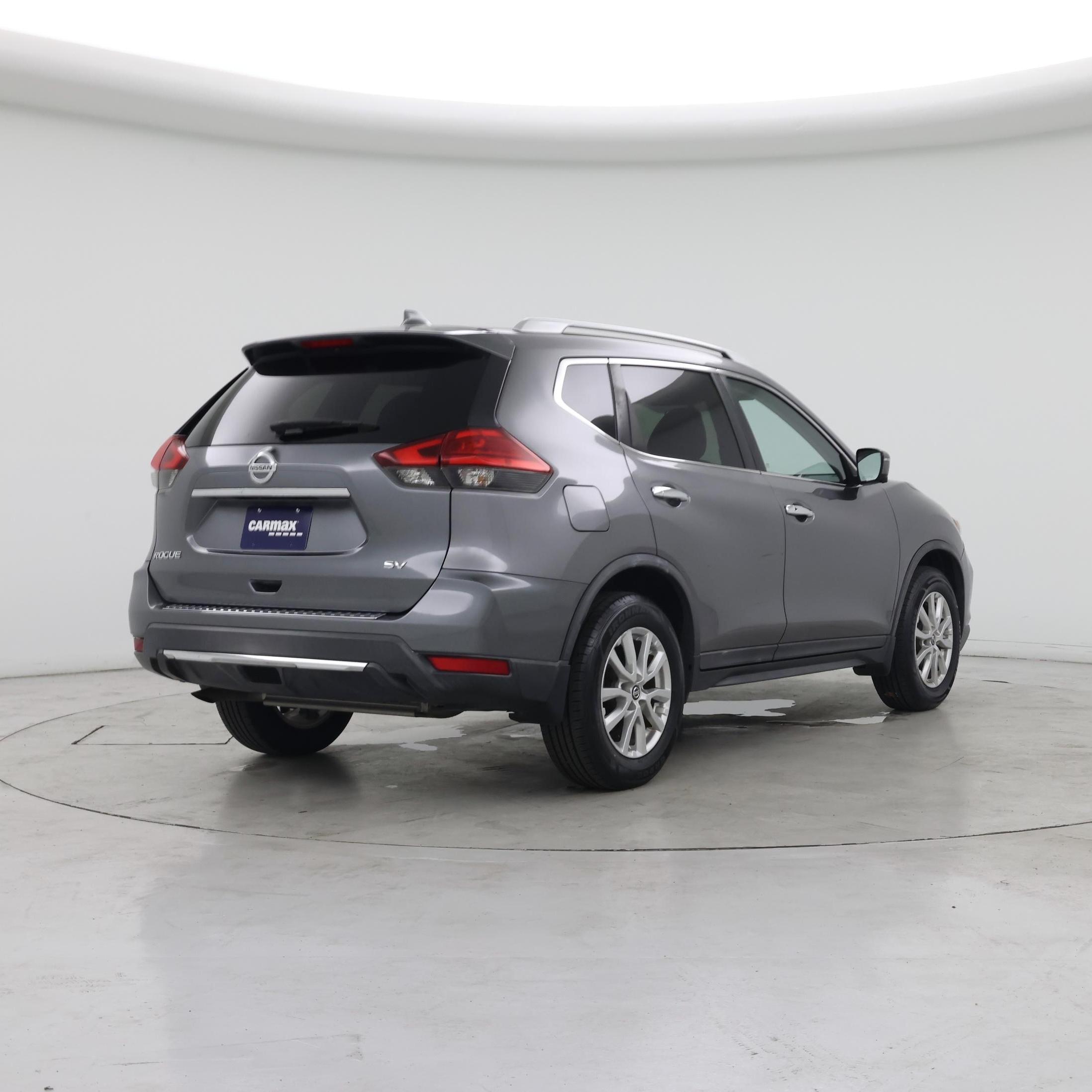 Thumbnail: 2017 Nissan Rogue - 8