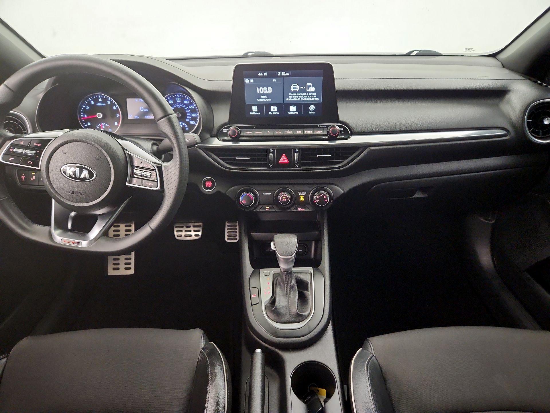 Thumbnail: 2020 Kia Forte - 9