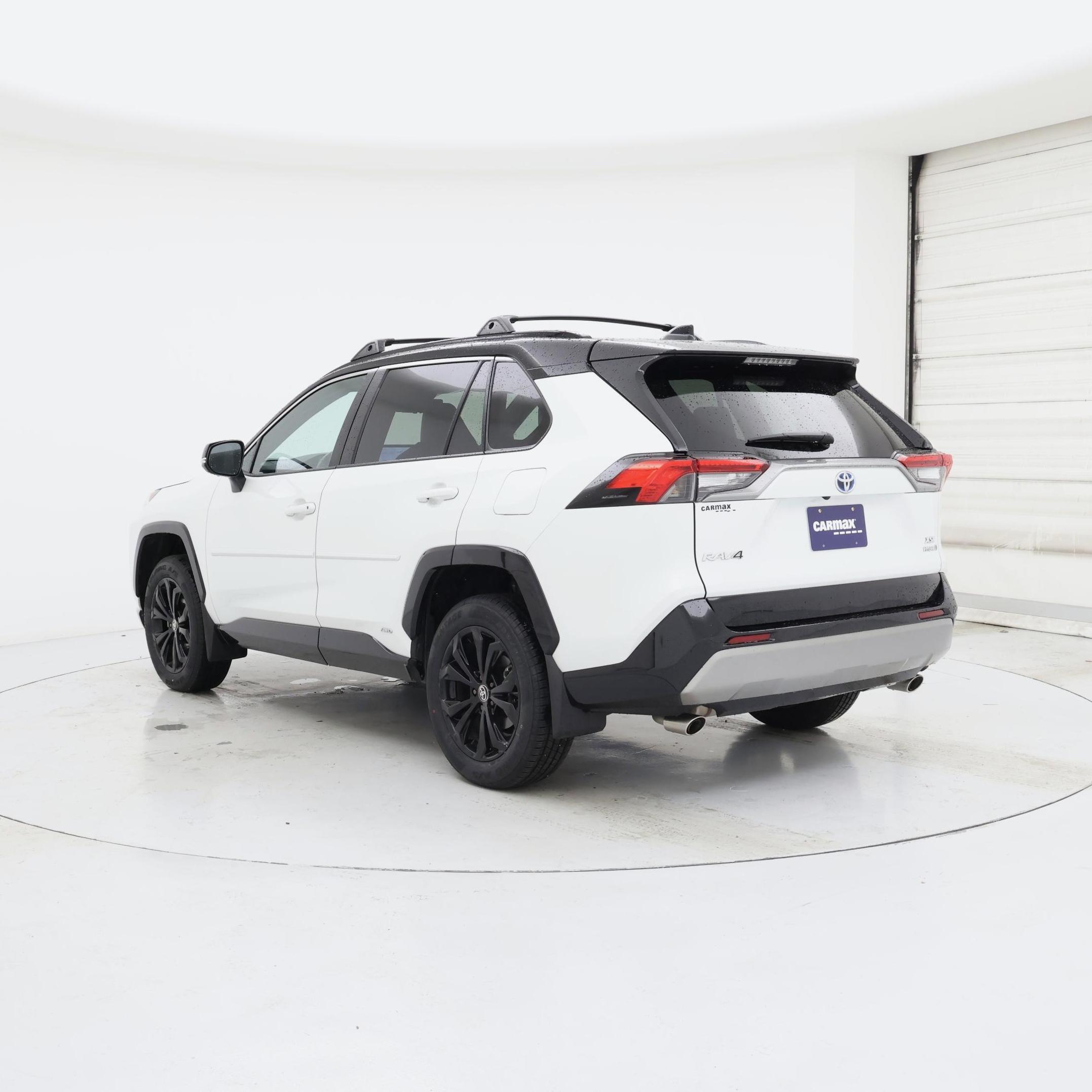 Thumbnail: 2024 Toyota RAV4 - 2