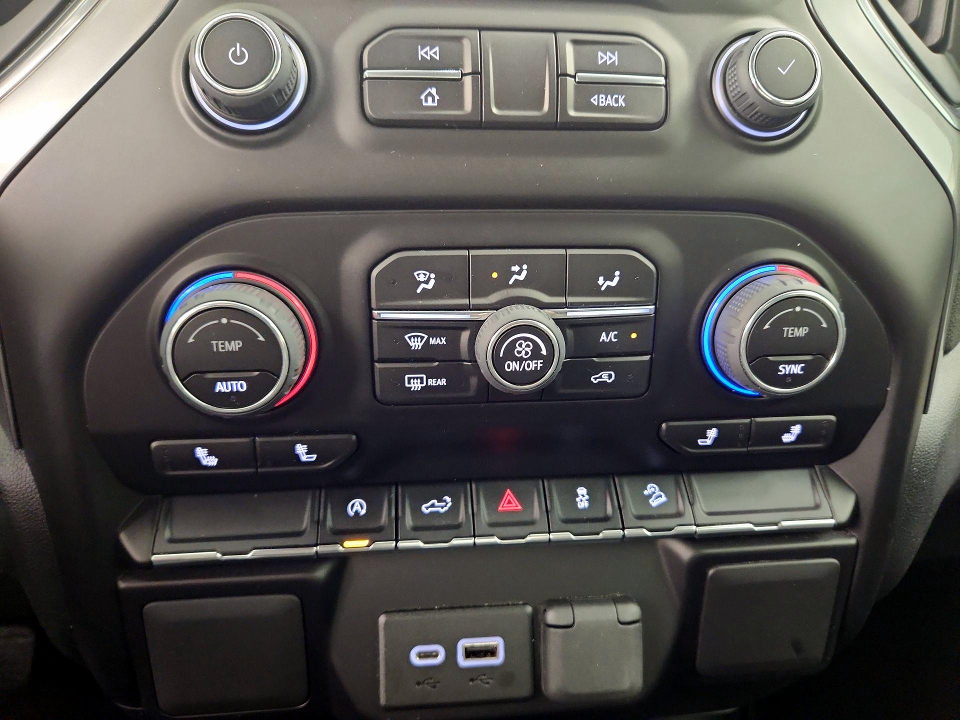 Thumbnail: 2022 Chevrolet Silverado 1500 - 16