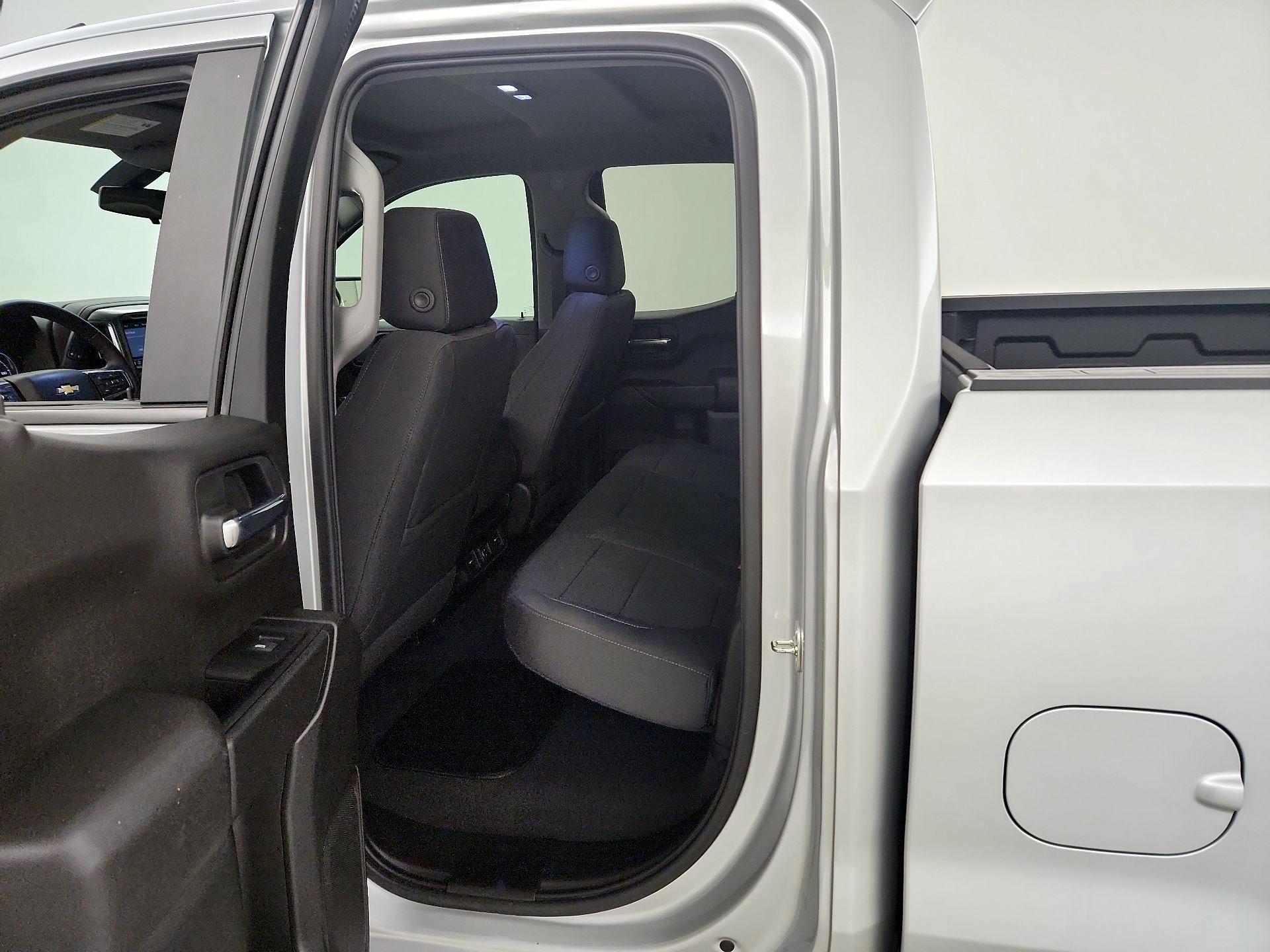 Thumbnail: 2022 Chevrolet Silverado 1500 - 19