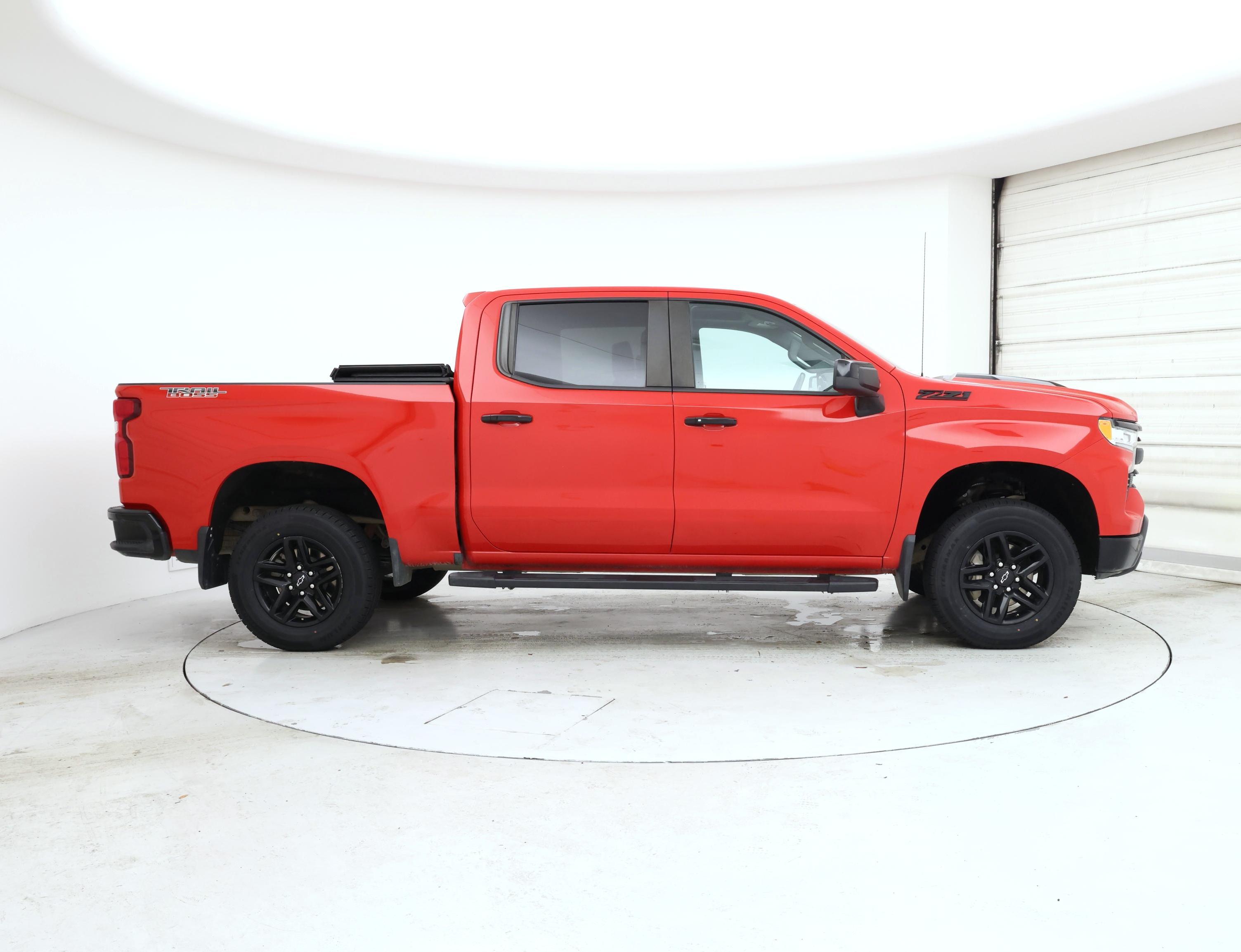 Thumbnail: 2023 Chevrolet Silverado 1500 - 7