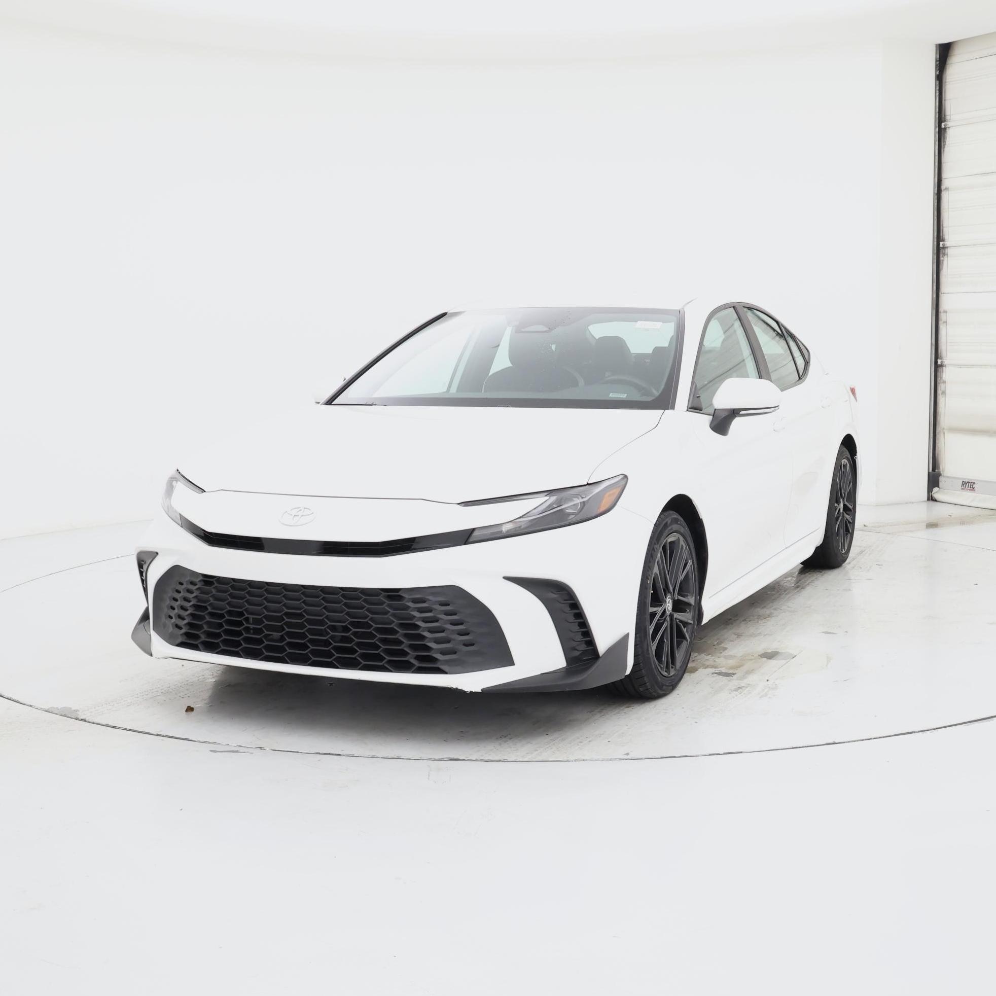 Thumbnail: 2025 Toyota Camry - 4
