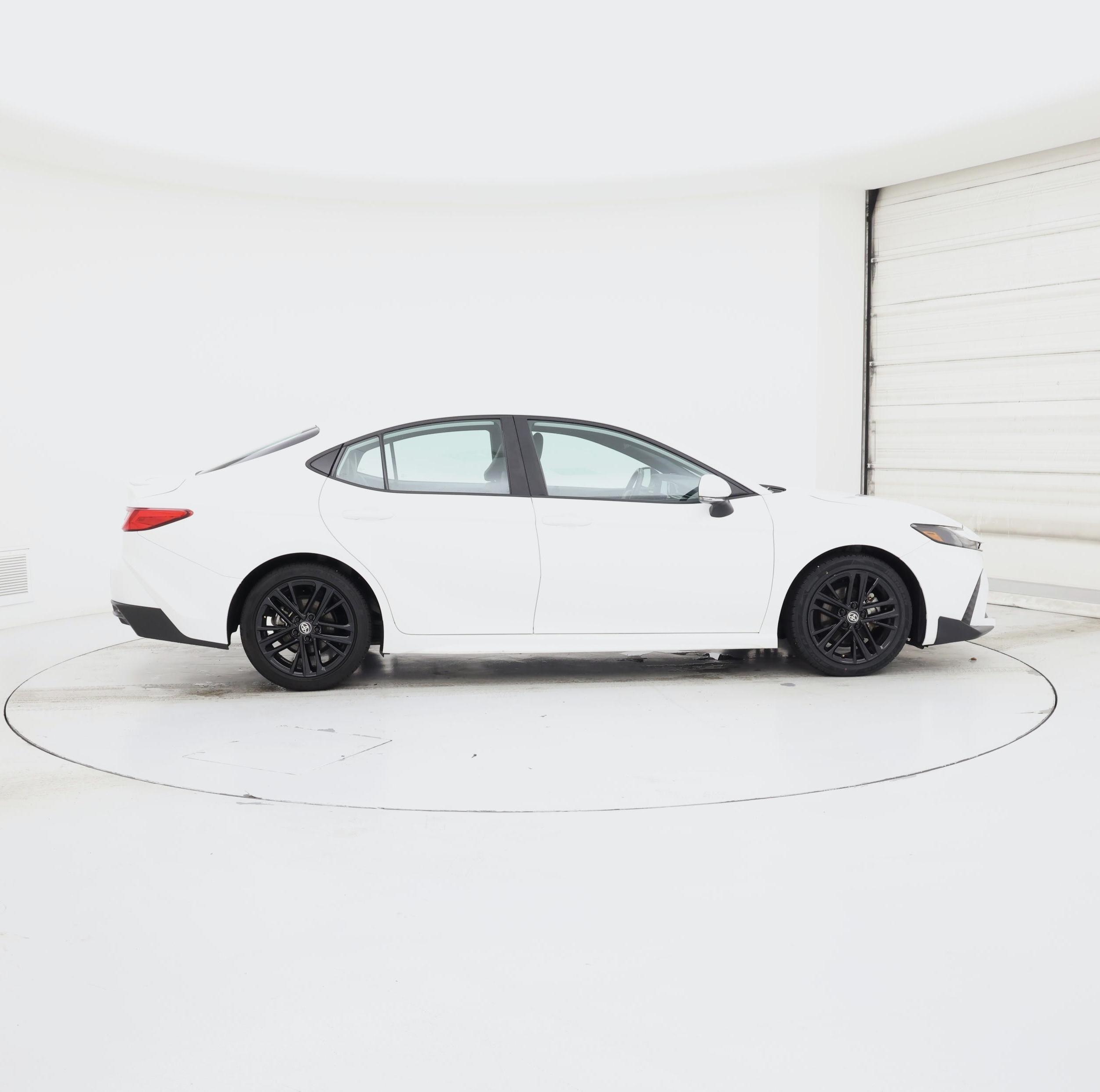 Thumbnail: 2025 Toyota Camry - 7