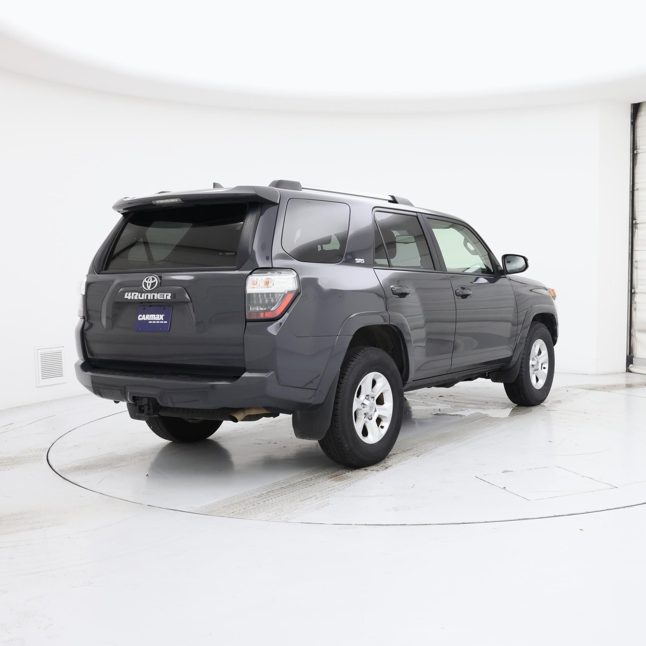 Thumbnail: 2024 Toyota 4Runner - 8