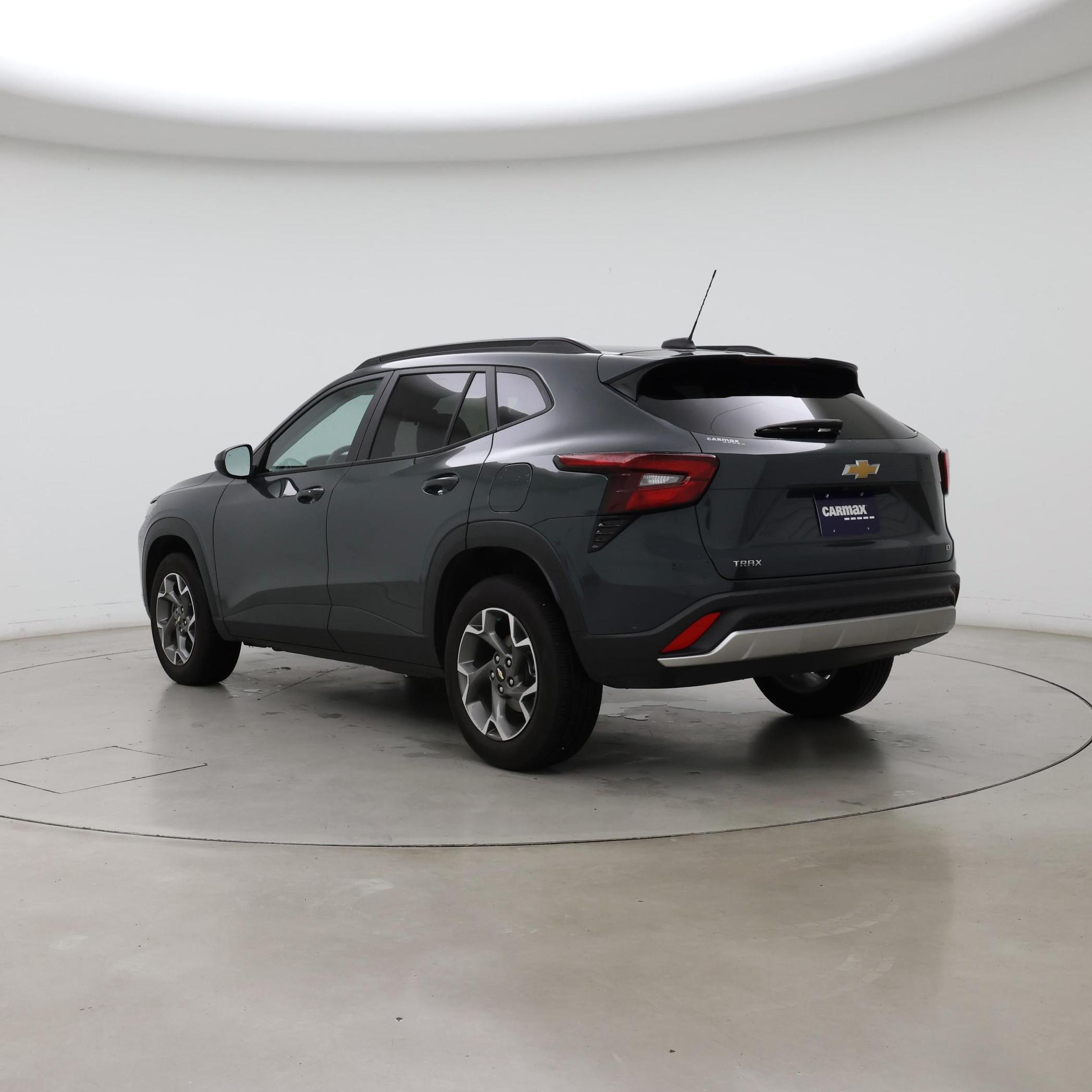 Thumbnail: 2025 Chevrolet Trax - 2