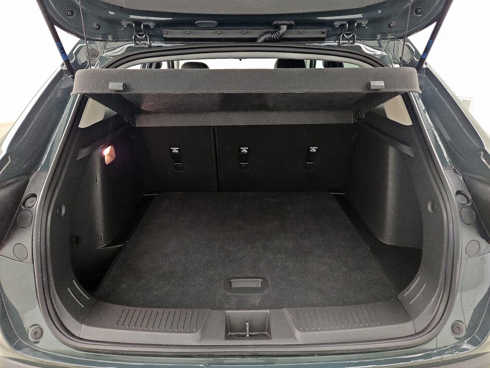 2025 Chevrolet Trax LT - Photo 21