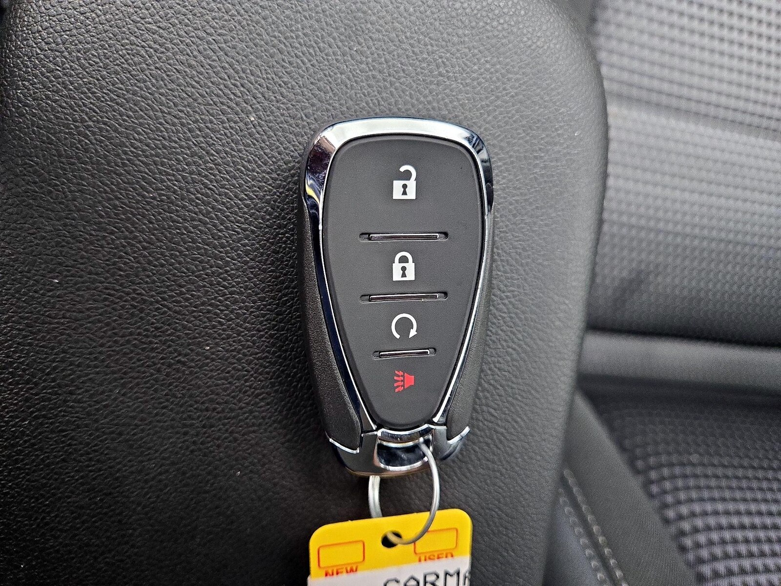 2025 Chevrolet Trax LT - Photo 23