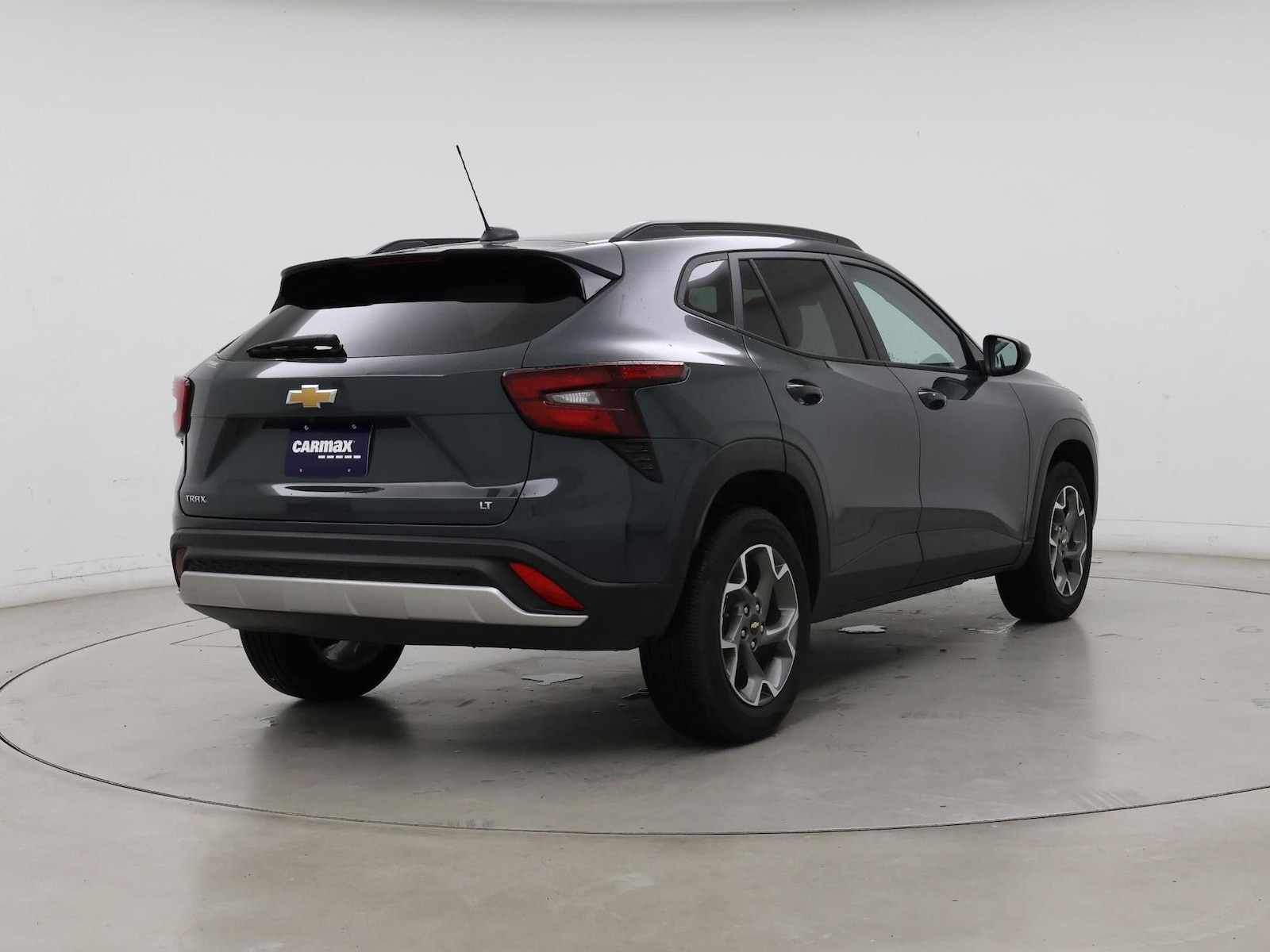 2025 Chevrolet Trax LT - Photo 9