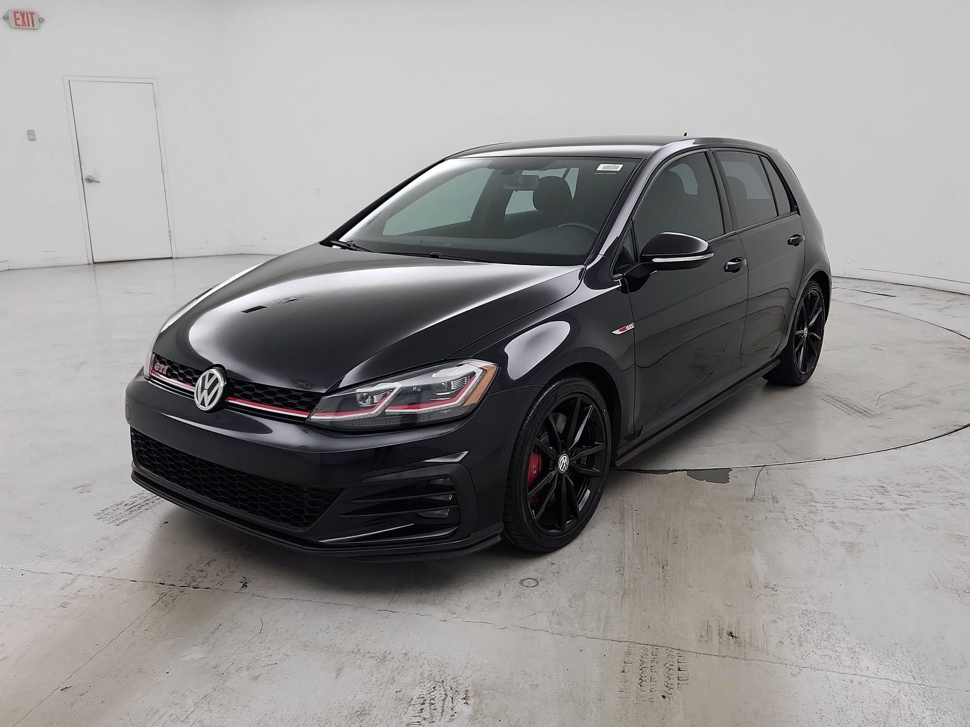 Thumbnail: 2019 Volkswagen Golf - 3