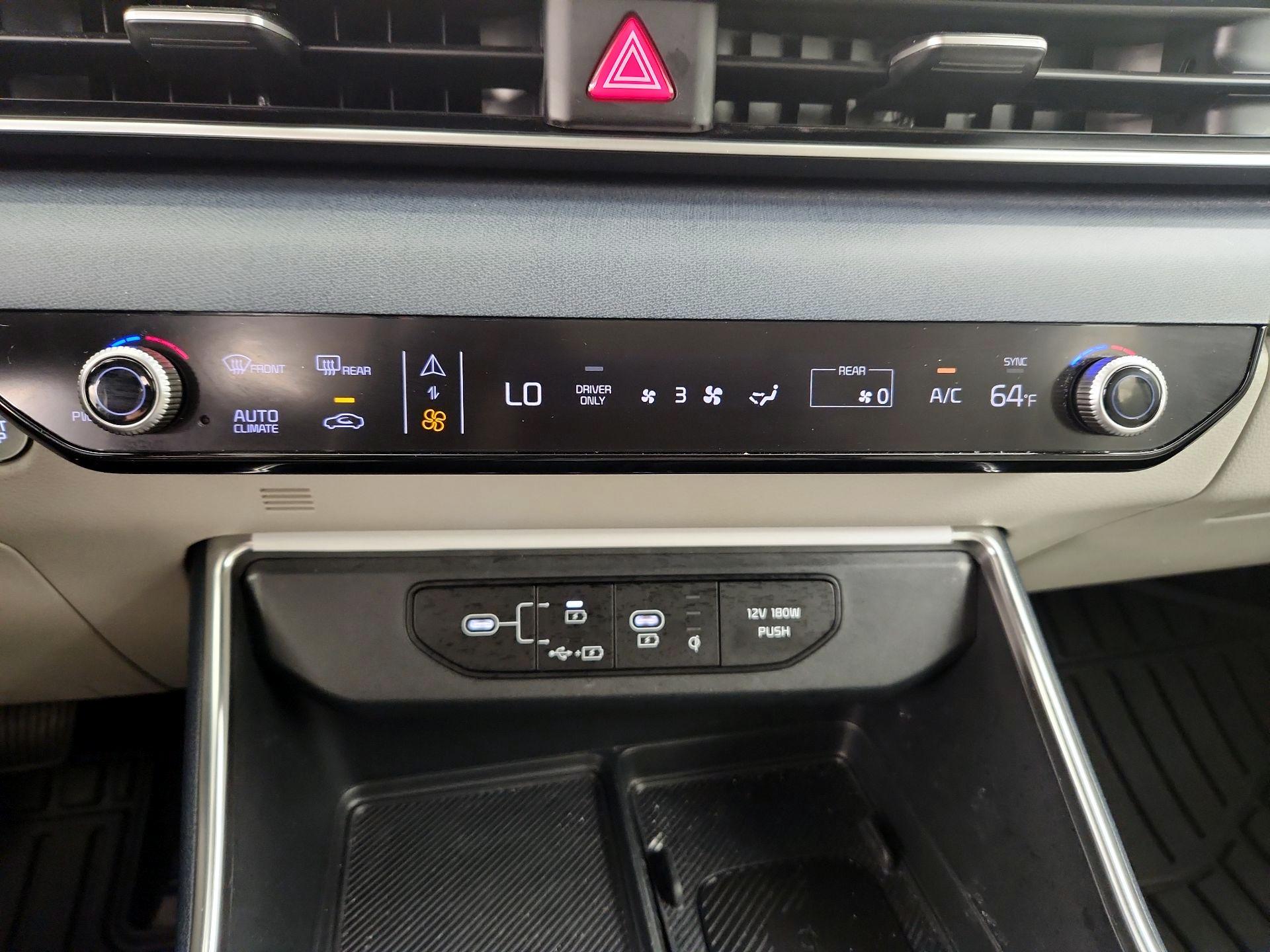 Thumbnail: 2026 Kia Carnival - 17